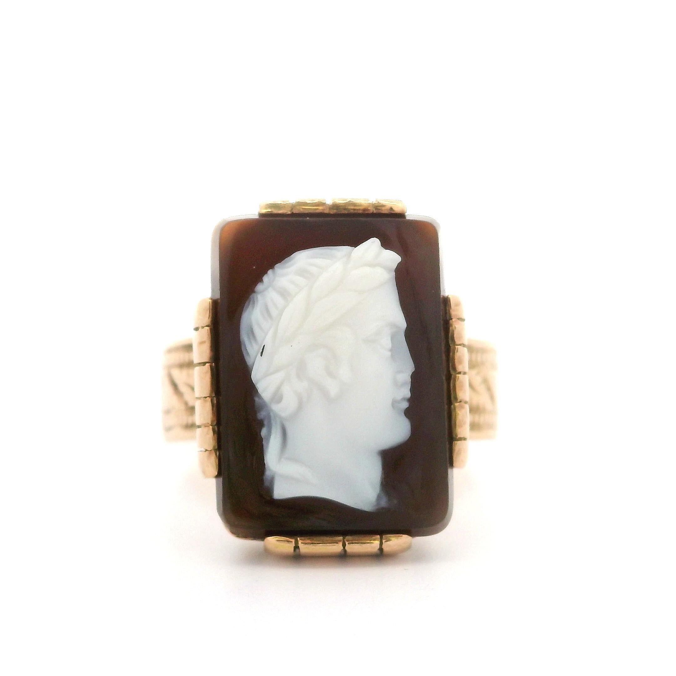 Men's Antique Victorian 14k Rosy Yellow Gold Hardstone Male Carved Cameo Ring 8