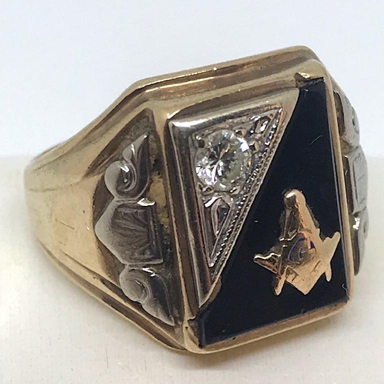 Mens Art Deco Masonic Gold, Diamond and Onyx Ring 5