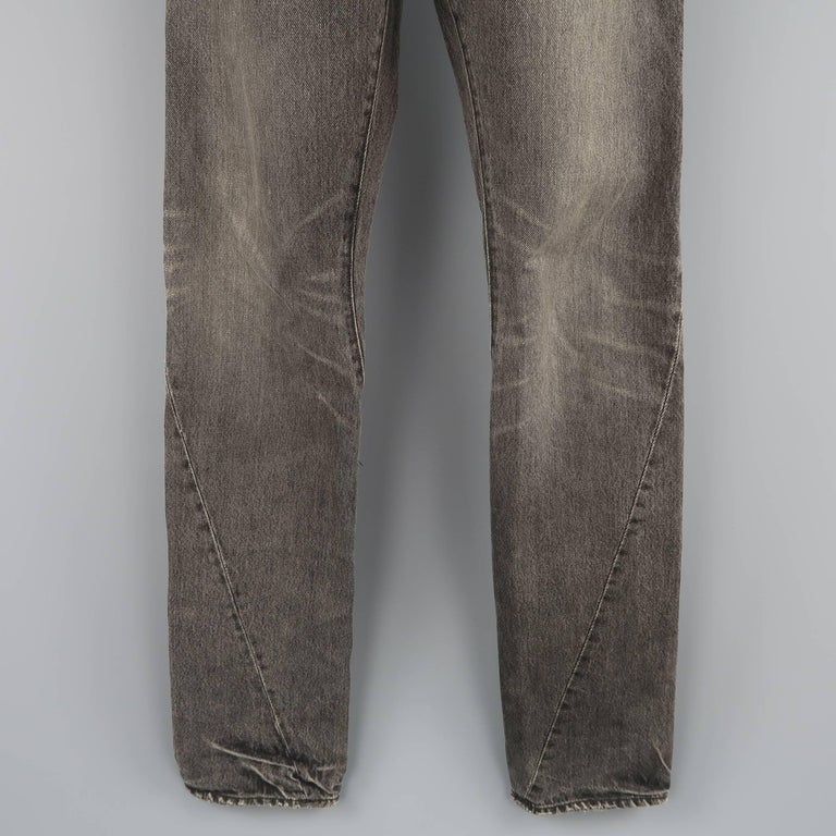 Men's ATTACHMENT Size 32 Charcoal Distressed Washed Denim Diagonal Seam