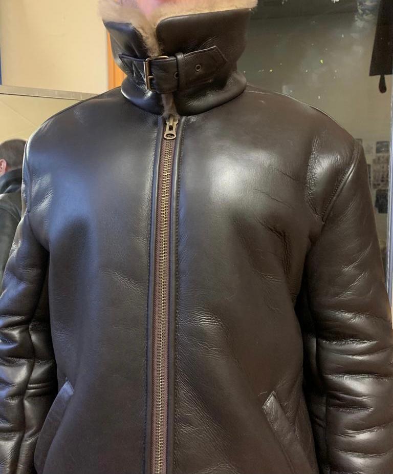 Veste d'aviateur en peau de mouton marron pour hommes - Taille 40 UK en vente 2