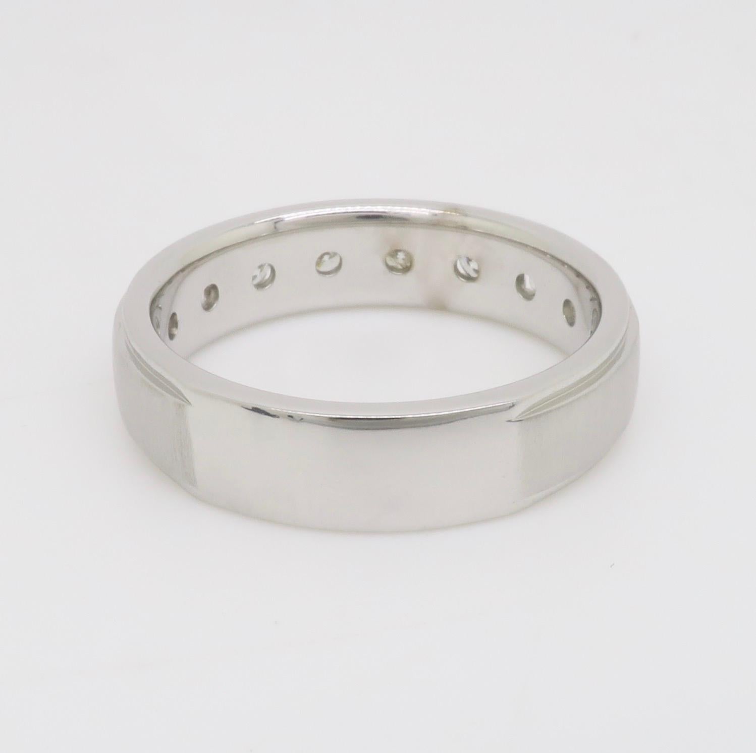 Men's Baguette & Round Diamond Band For Sale 8