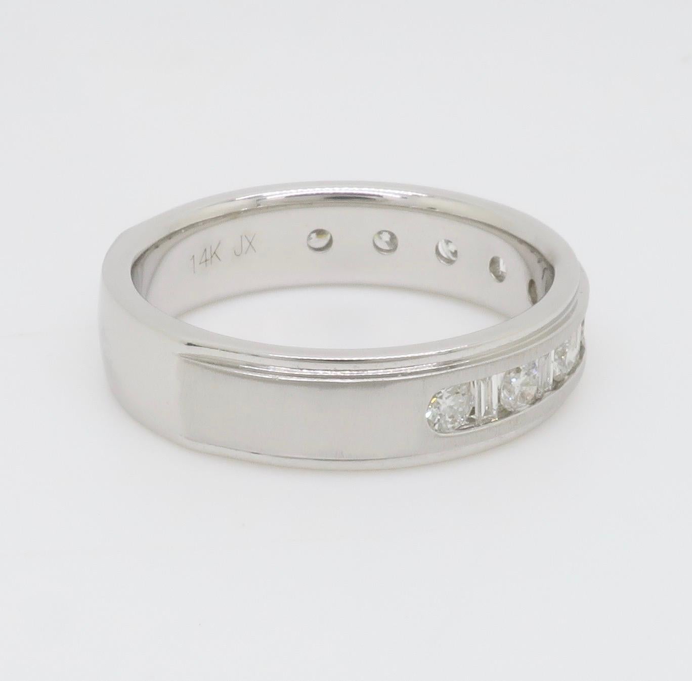 Men's Baguette & Round Diamond Band For Sale 9