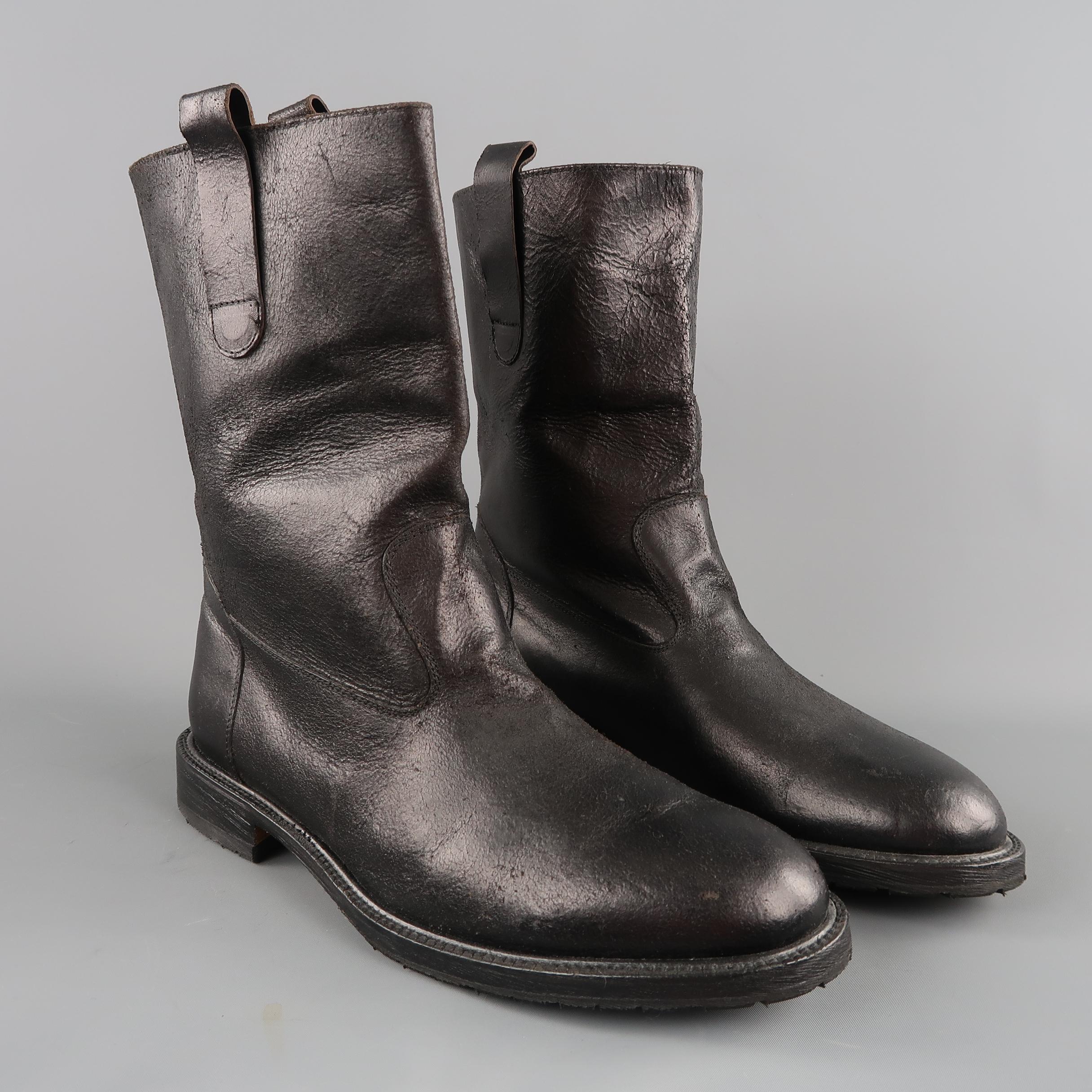 BILLY REID biker style boots come in distressed leather with a tapered toe, heeled sole, and mid calf pull on shaft with side tabs. Made in Italy.
 
New with Tag.
Marked: UK 11
 
Measurements:
 
Length: 10 in.