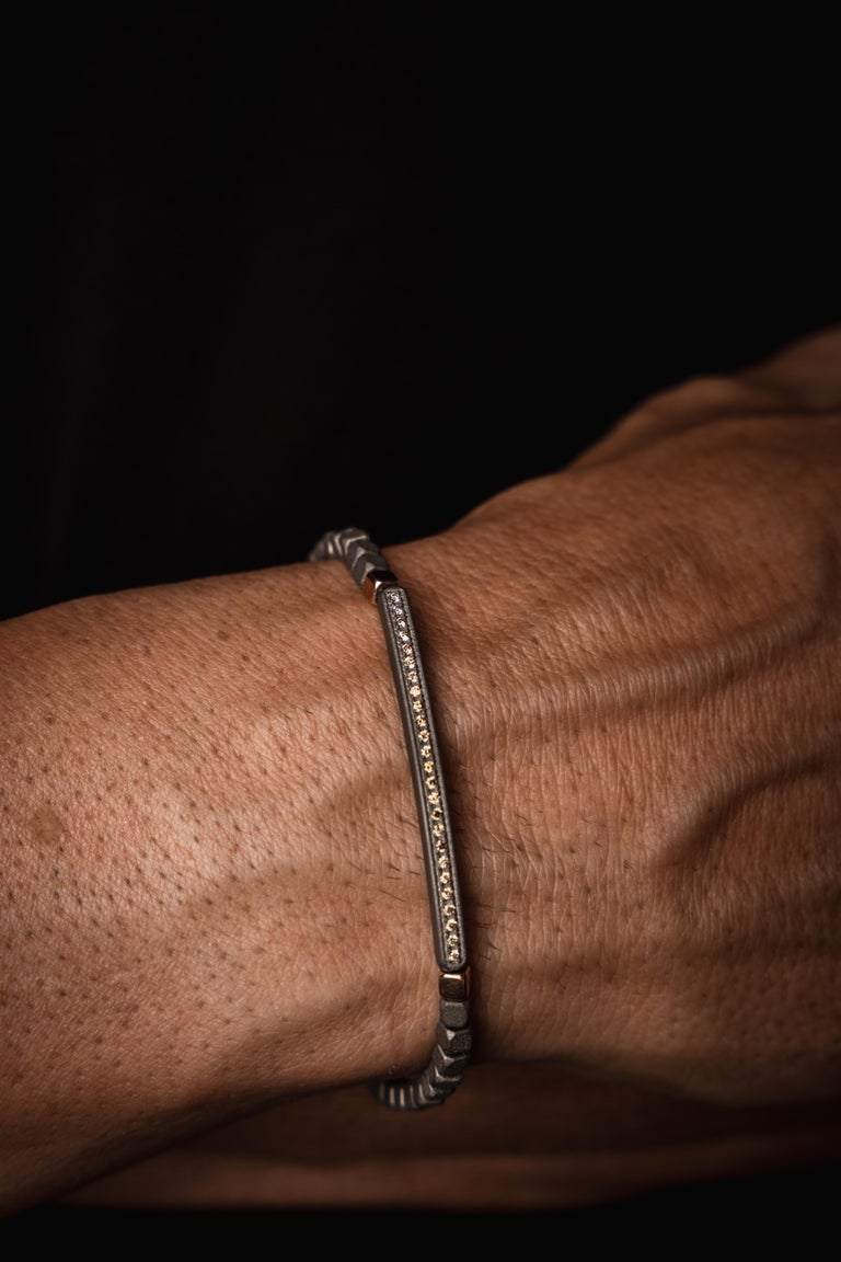 Men's Bracelet with Titanium Bar, 2 Cubes in 9KT Red Gold and White