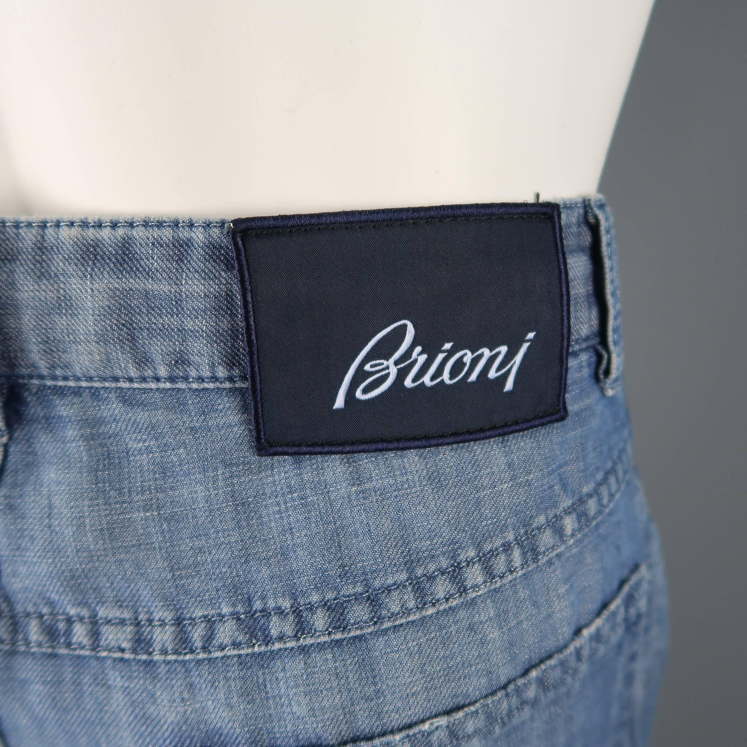 Men's BRIONI Size 32 Blue Light Weight Denim STraight Leg Jeans In Good Condition In San Francisco, CA
