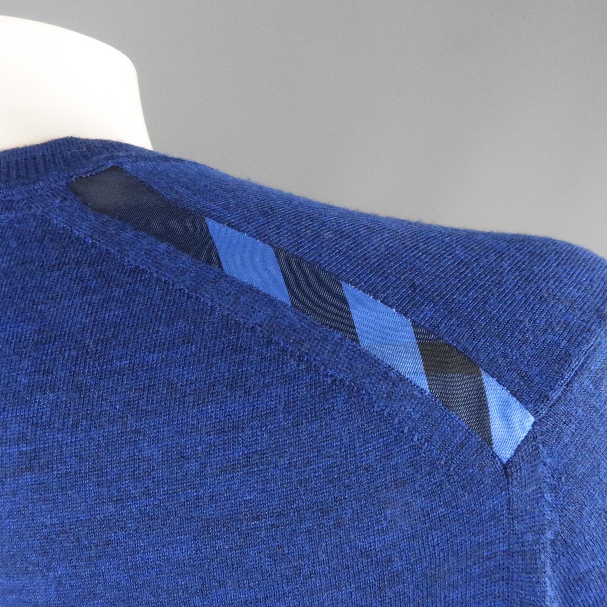 Men's BURBERRY LONDON Size XL Dark Blue Heather Wool Plaid Trim V Neck Pullover 2