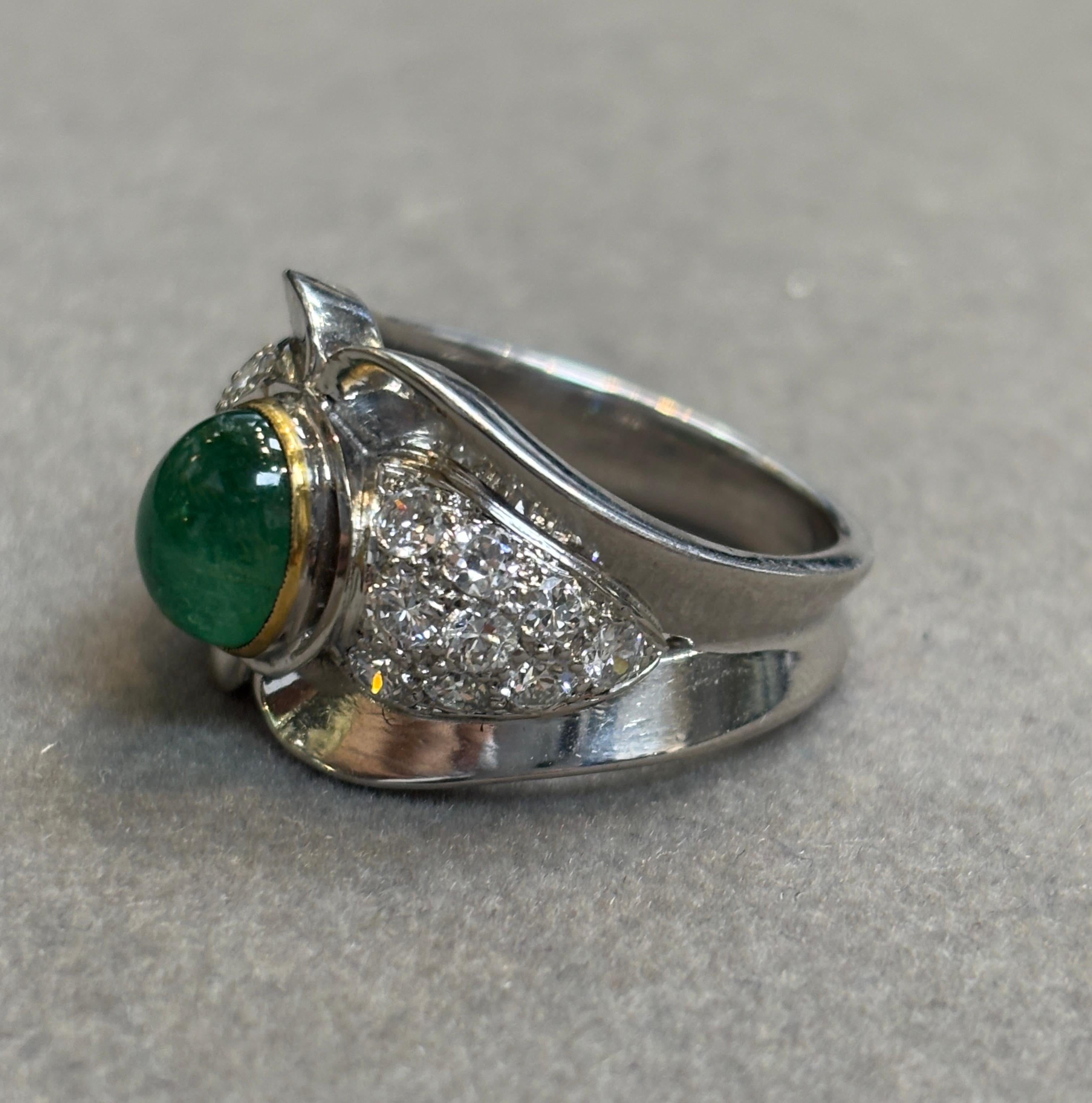Men's Cabochon Emerald and Diamond Ring For Sale 5