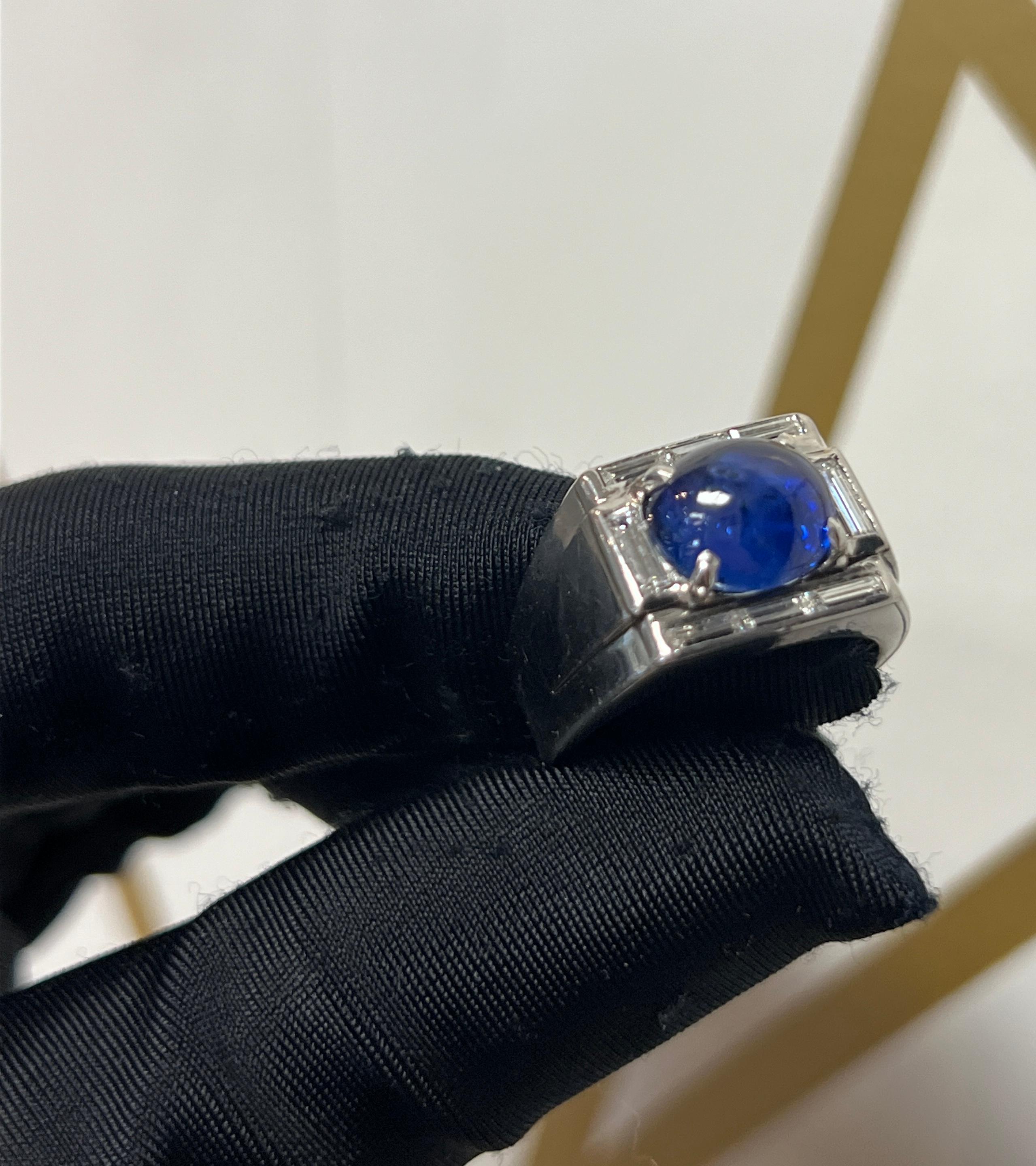 Mixed Cut Men's Cabochon Sapphire Ring For Sale