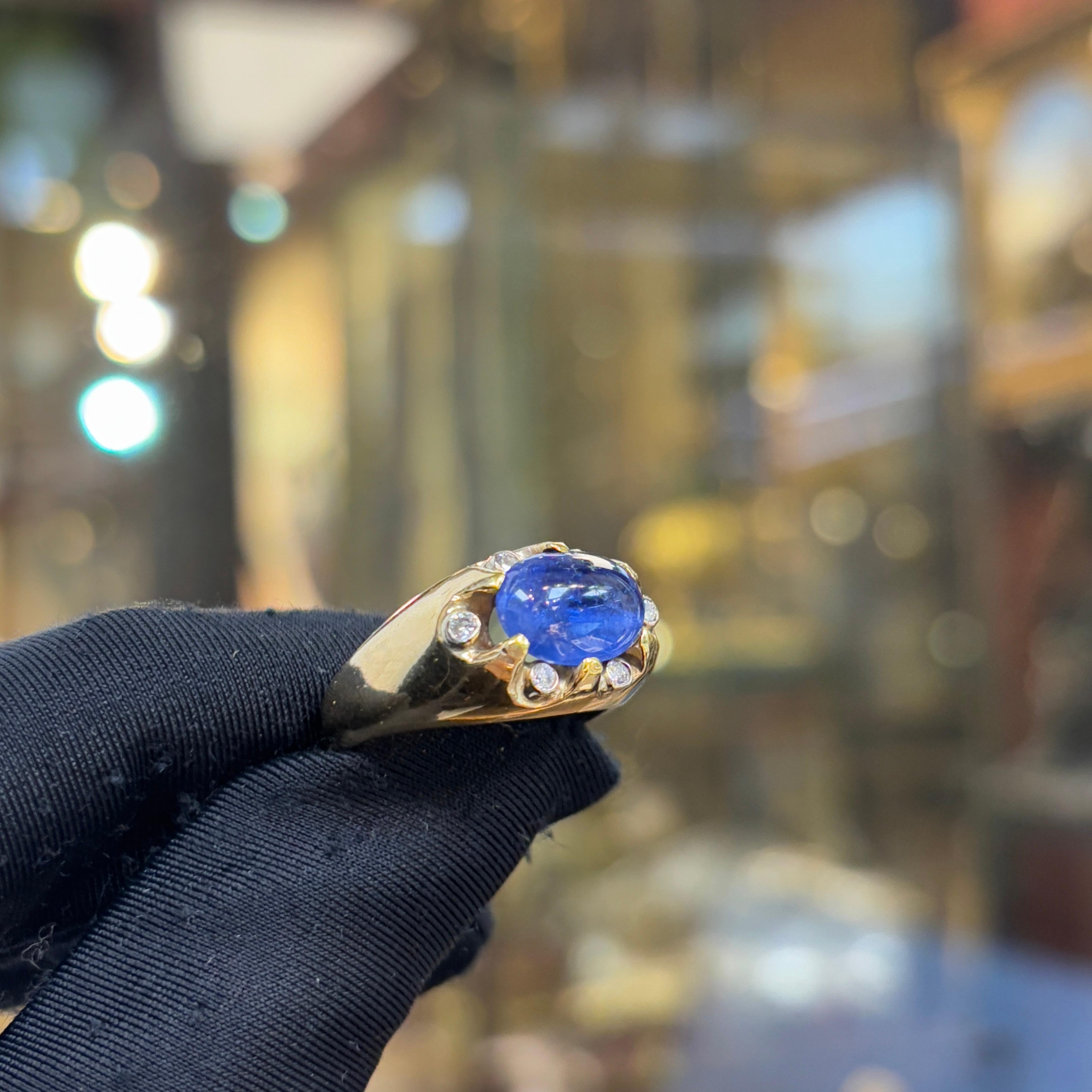 Herren Cabochon Saphir Ring im Zustand „Hervorragend“ im Angebot in New York, NY