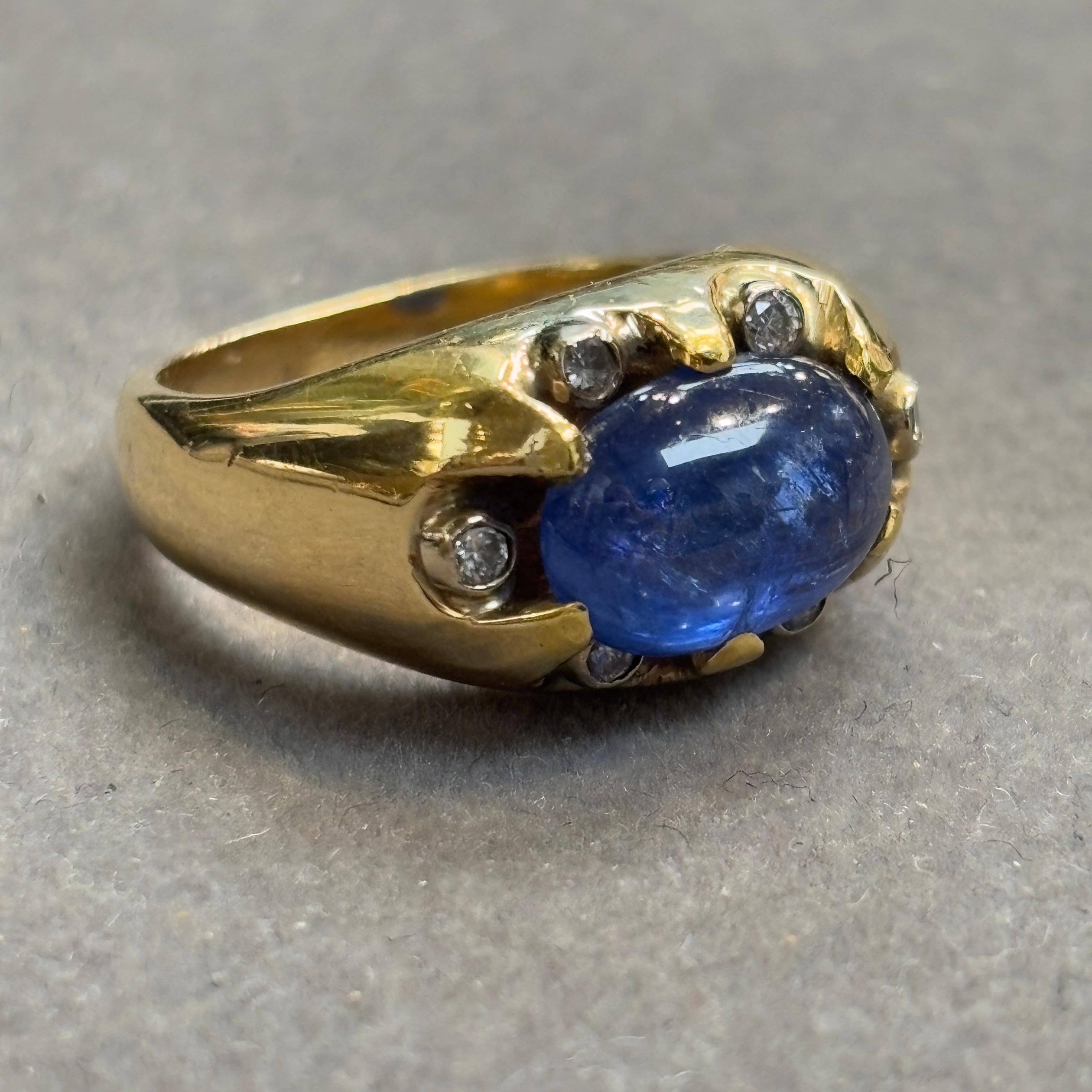 Herren Cabochon Saphir Ring im Angebot 1