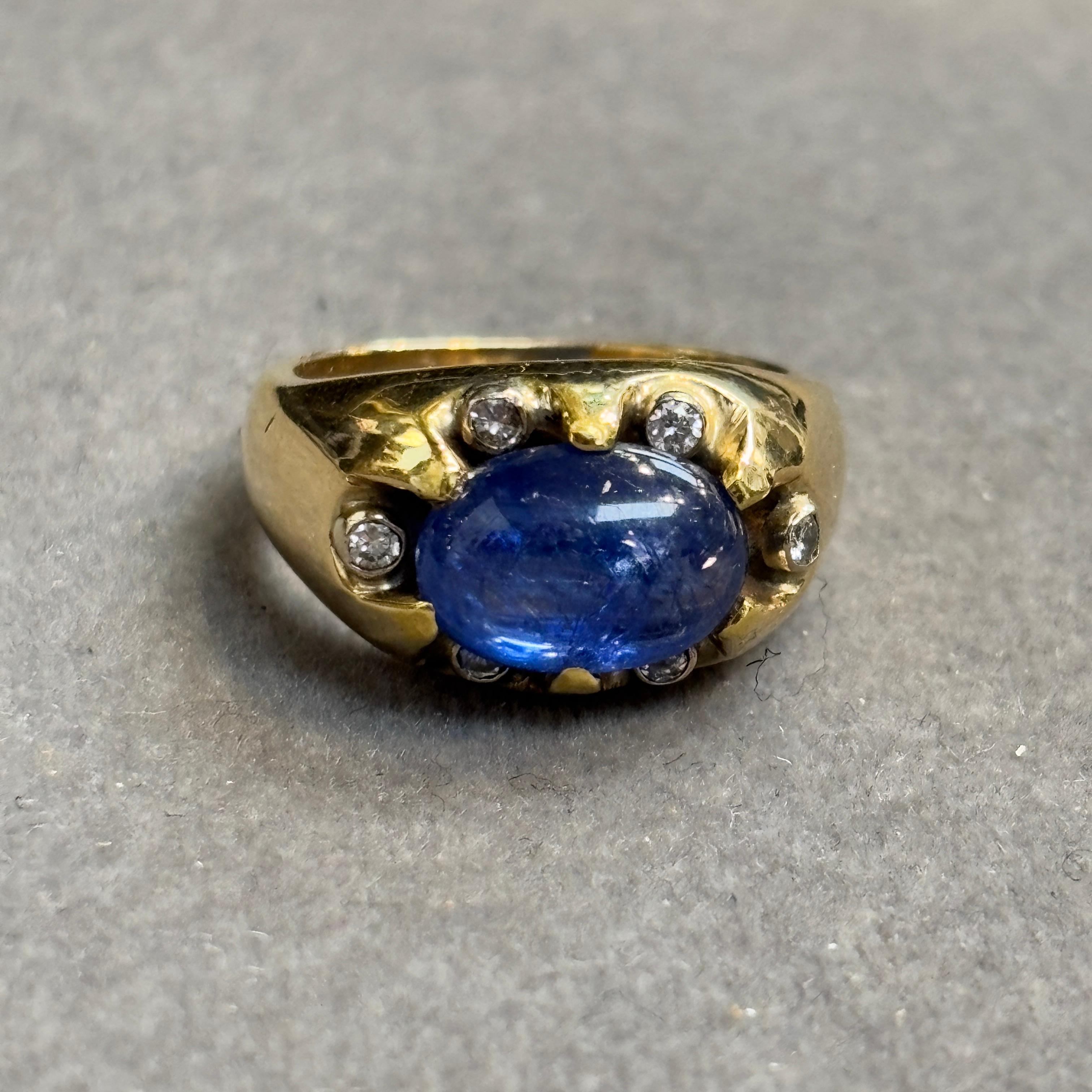 Herren Cabochon Saphir Ring im Angebot 3