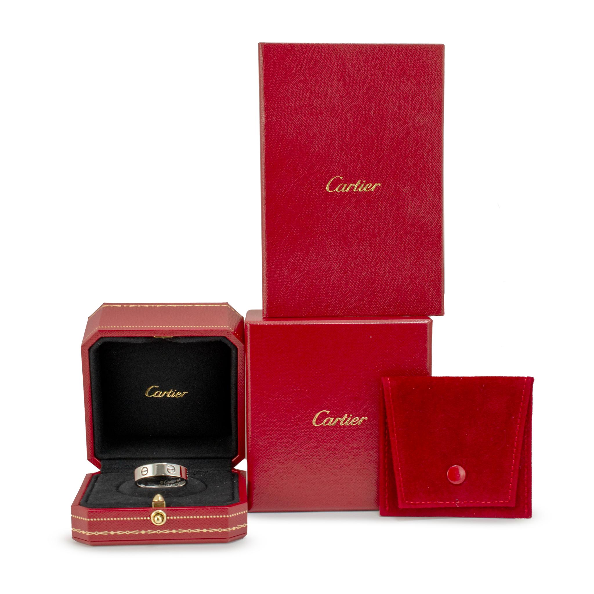 Anello Cartier Love Classic Model da uomo in oro bianco 18 carati in vendita 3