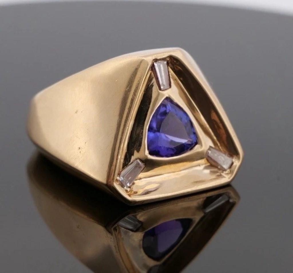 Herren Custom 40,72 Gramm Tansanit & Diamant 14K Gelbgold Ring Größe 12,5 (Zeitgenössisch) im Angebot