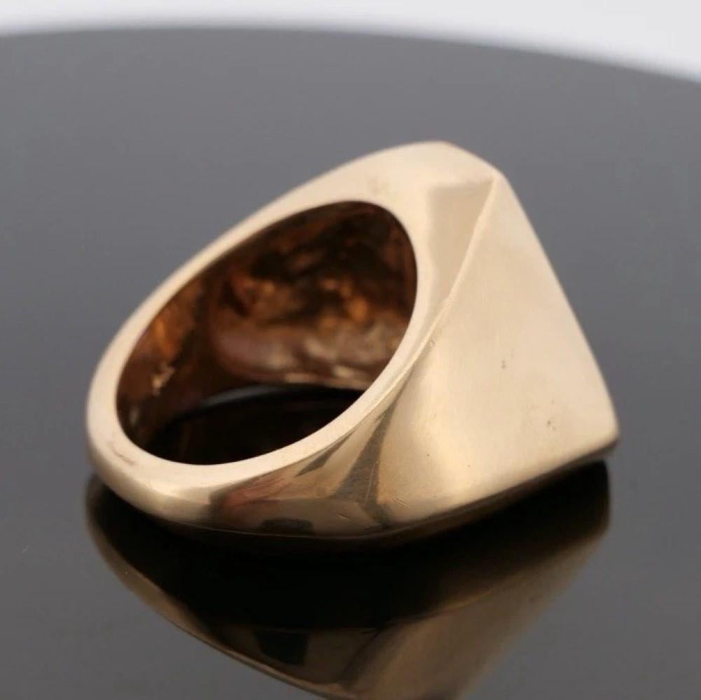 Herren Custom 40,72 Gramm Tansanit & Diamant 14K Gelbgold Ring Größe 12,5 (Trillionschliff) im Angebot