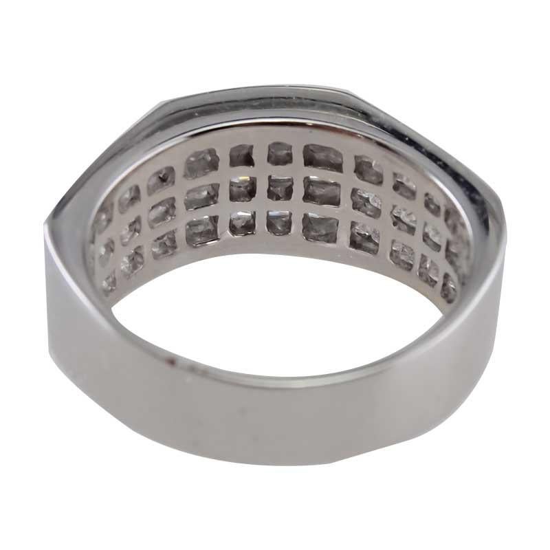 Men's Custom Made 18 Karat White Gold Ring with 2.89ctw In Princess Cut Diamonds For Sale 8