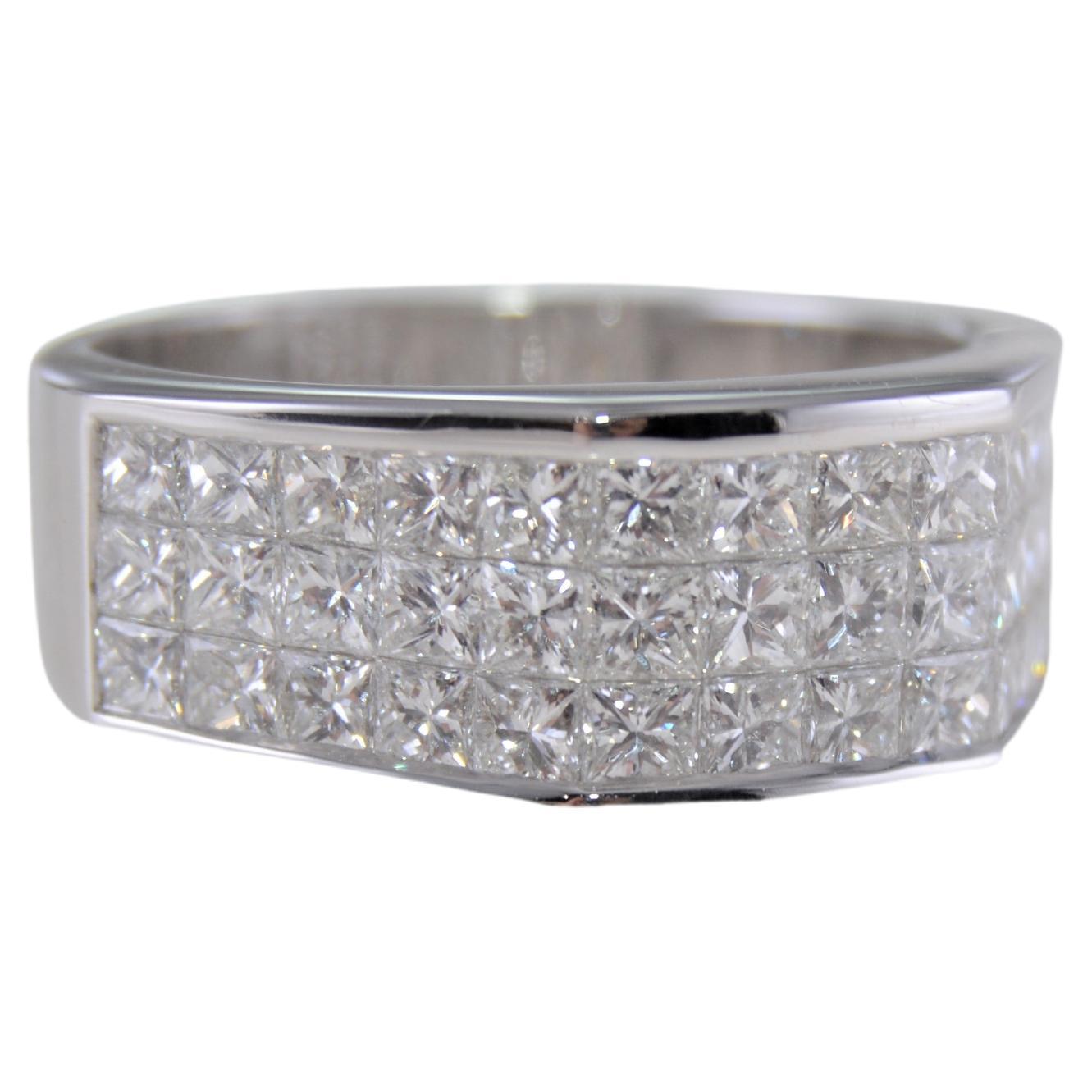 Men's Custom Made 18 Karat White Gold Ring with 2.89ctw In Princess Cut Diamonds For Sale