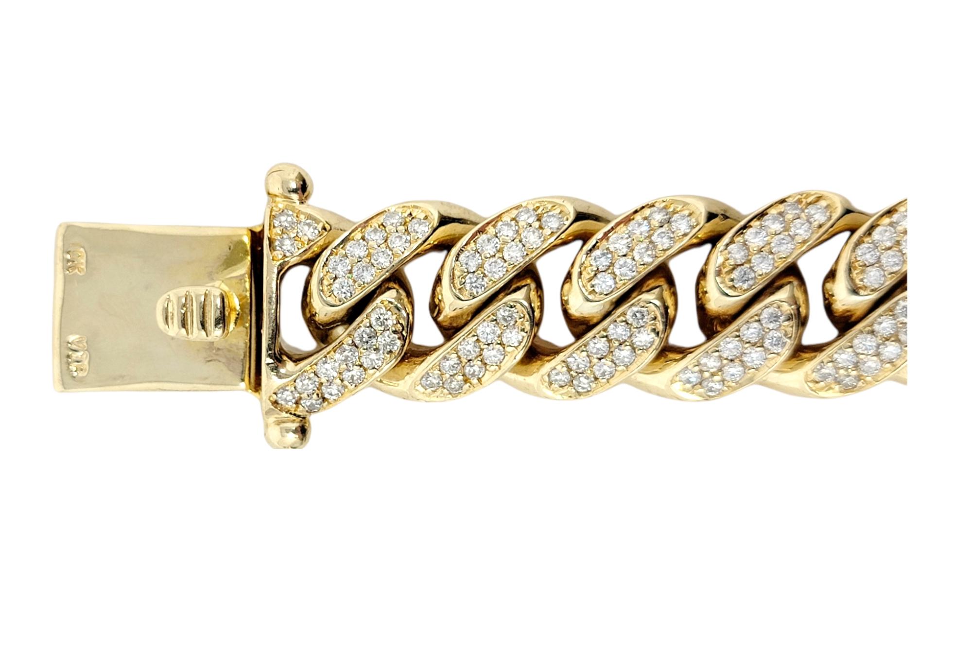 Taille ronde Bracelet à maillons cubains en or jaune poli 10 carats et diamants pour hommes 10,15 carats en vente