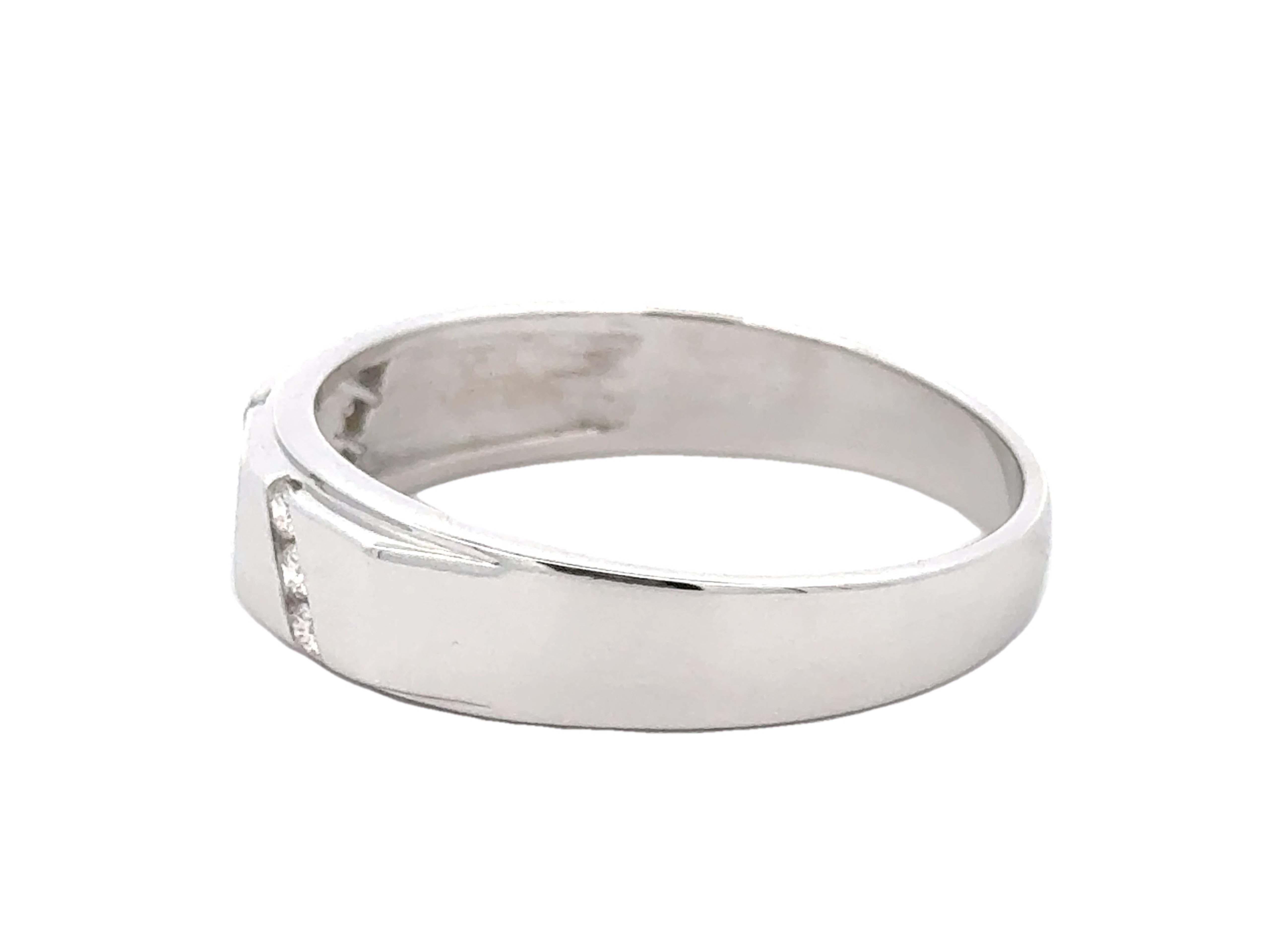 Men's Mens Diamond Band Ring 14k White Gold Size 16 For Sale