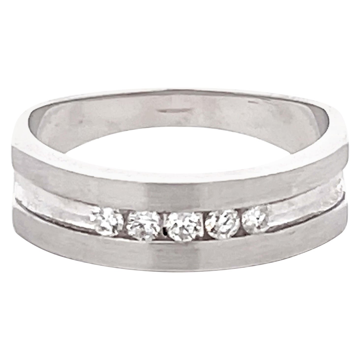 Anello con diamante da uomo con finitura opaca in oro bianco 14k