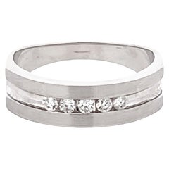 Anello con diamante da uomo con finitura opaca in oro bianco 14k
