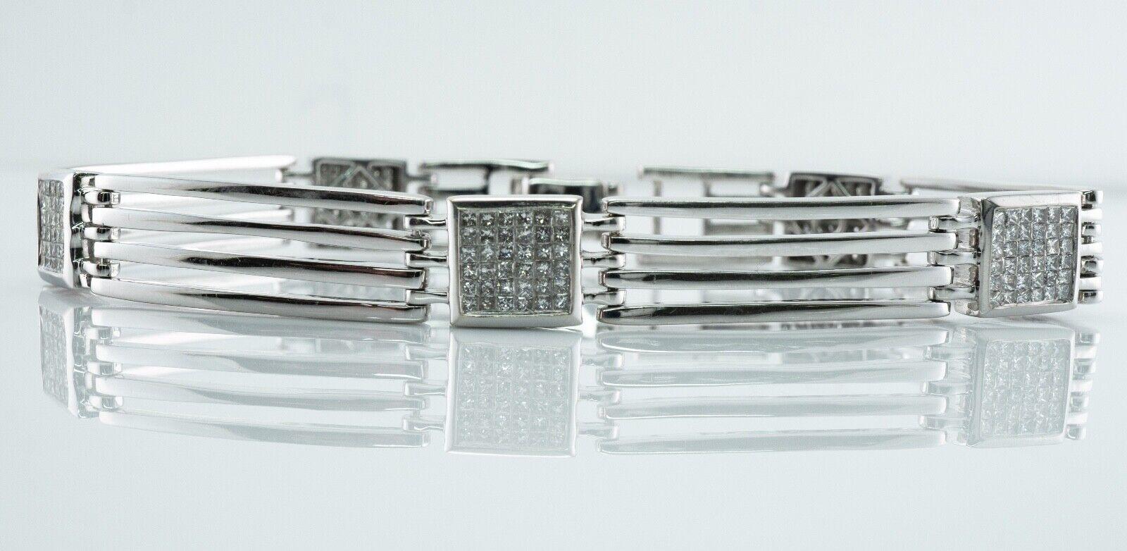 Bracelet pour hommes en or blanc 14 carats, géométrique 3,60 TDW 8,25 po.

Ce bracelet estate pour homme est réalisé en or blanc massif 14K.
Ce bracelet contient 180 diamants de taille princesse.
Les diamants sont de pureté SI1-SI2 et de couleur H