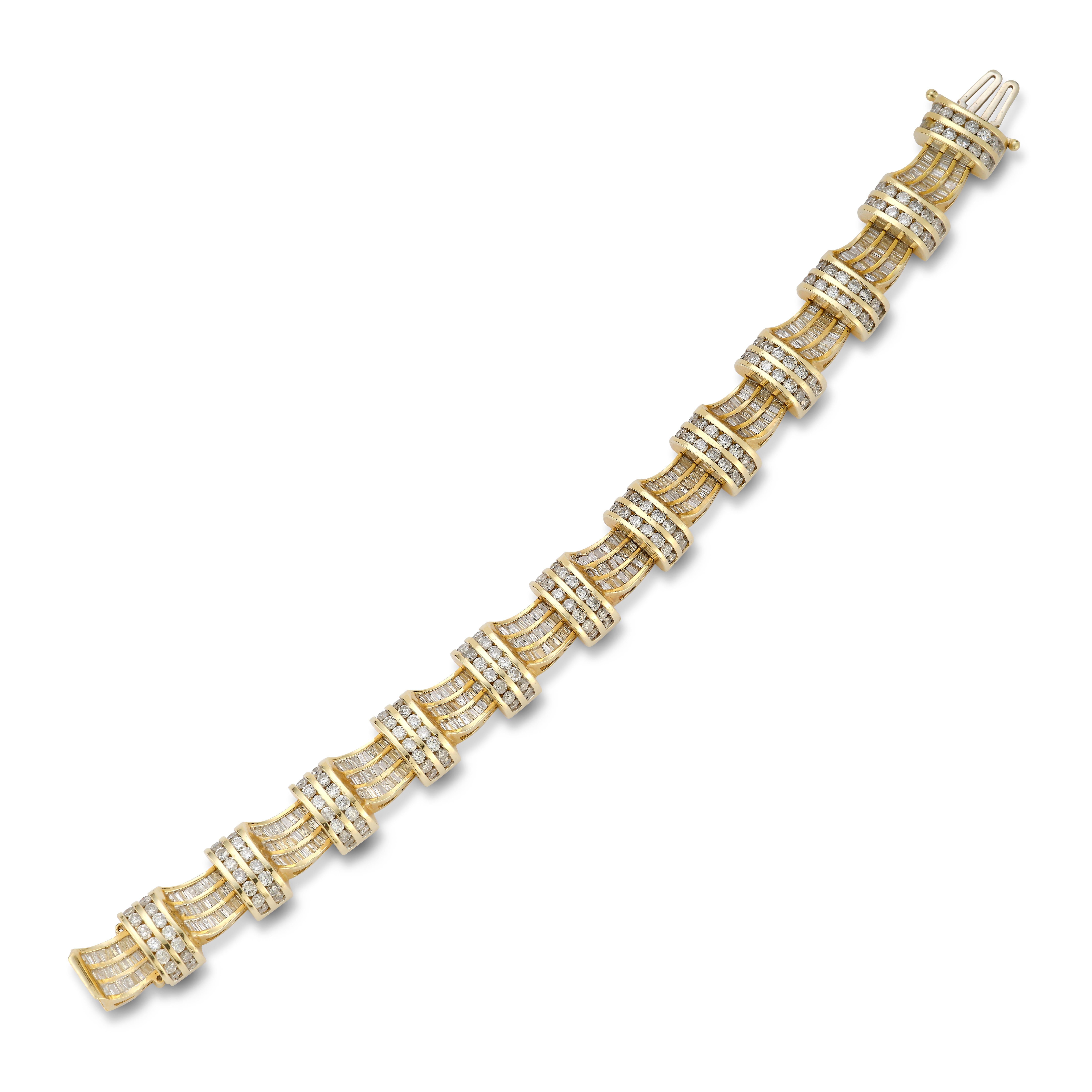 Men's Diamond Bracelet 

Approx 8 ct of diamonds

14 karat gold

Made circa 1970

7.50 inches long