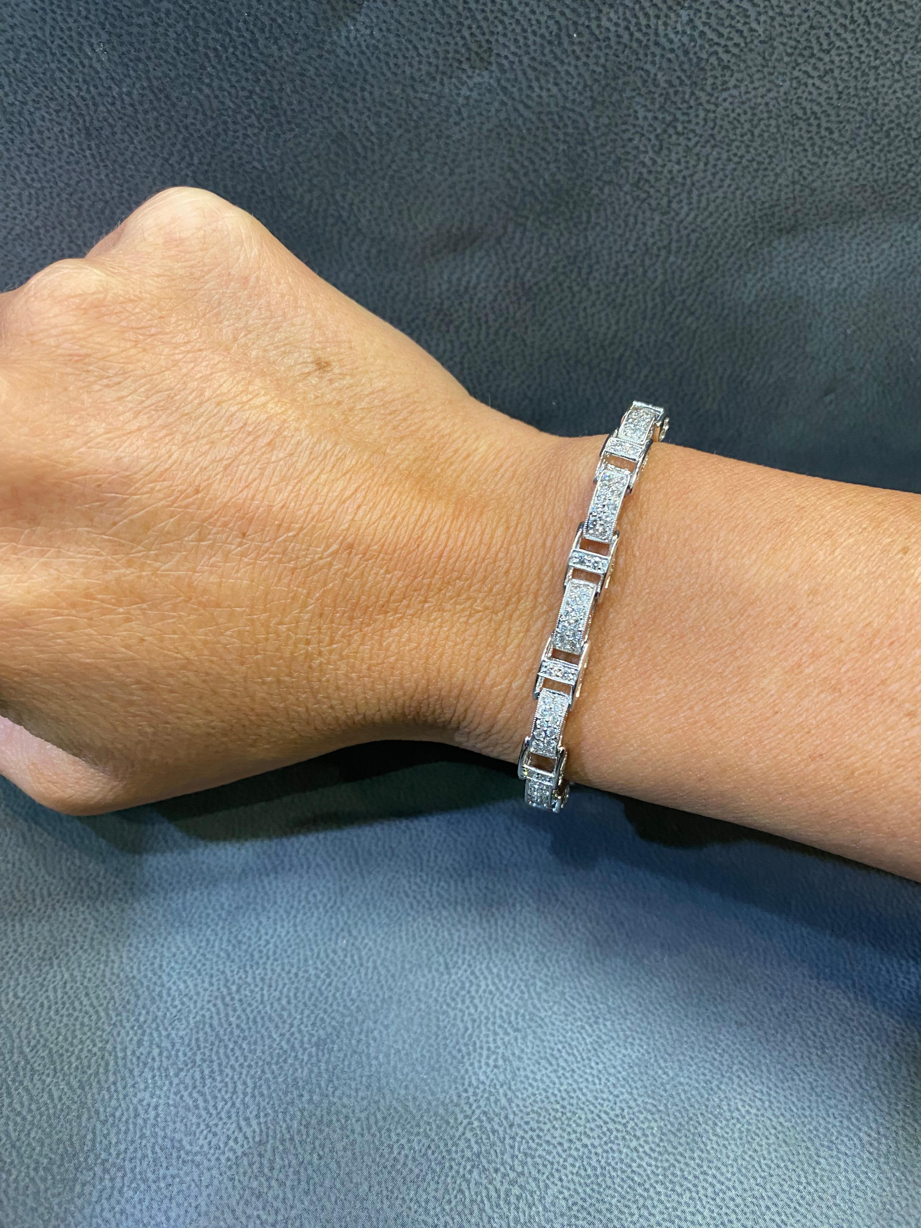 Pulsera de diamantes para hombre Corte redondo en venta