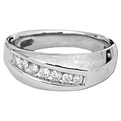 Mens, Diamond & Gold Engagement Band/Ring