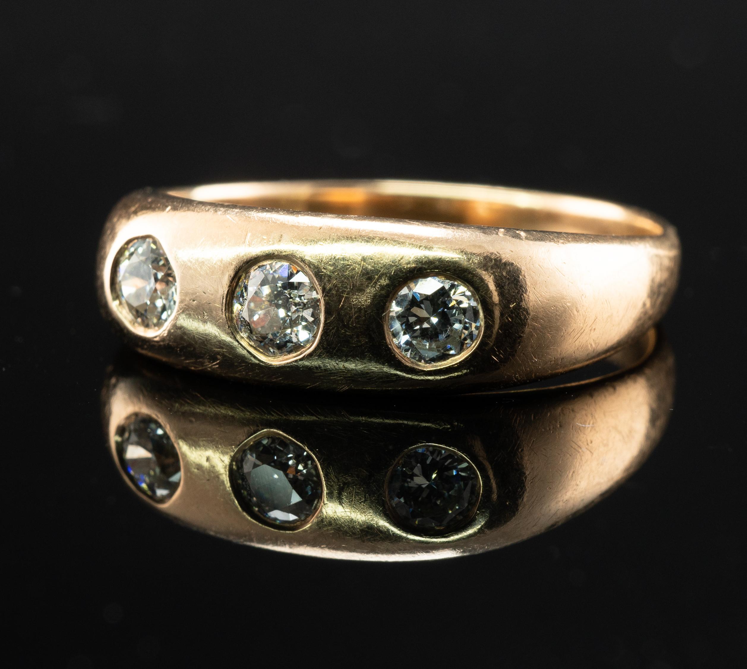 Bague homme diamant 0.54 cttw Vintage 14K Gold Band Wedding en vente 8