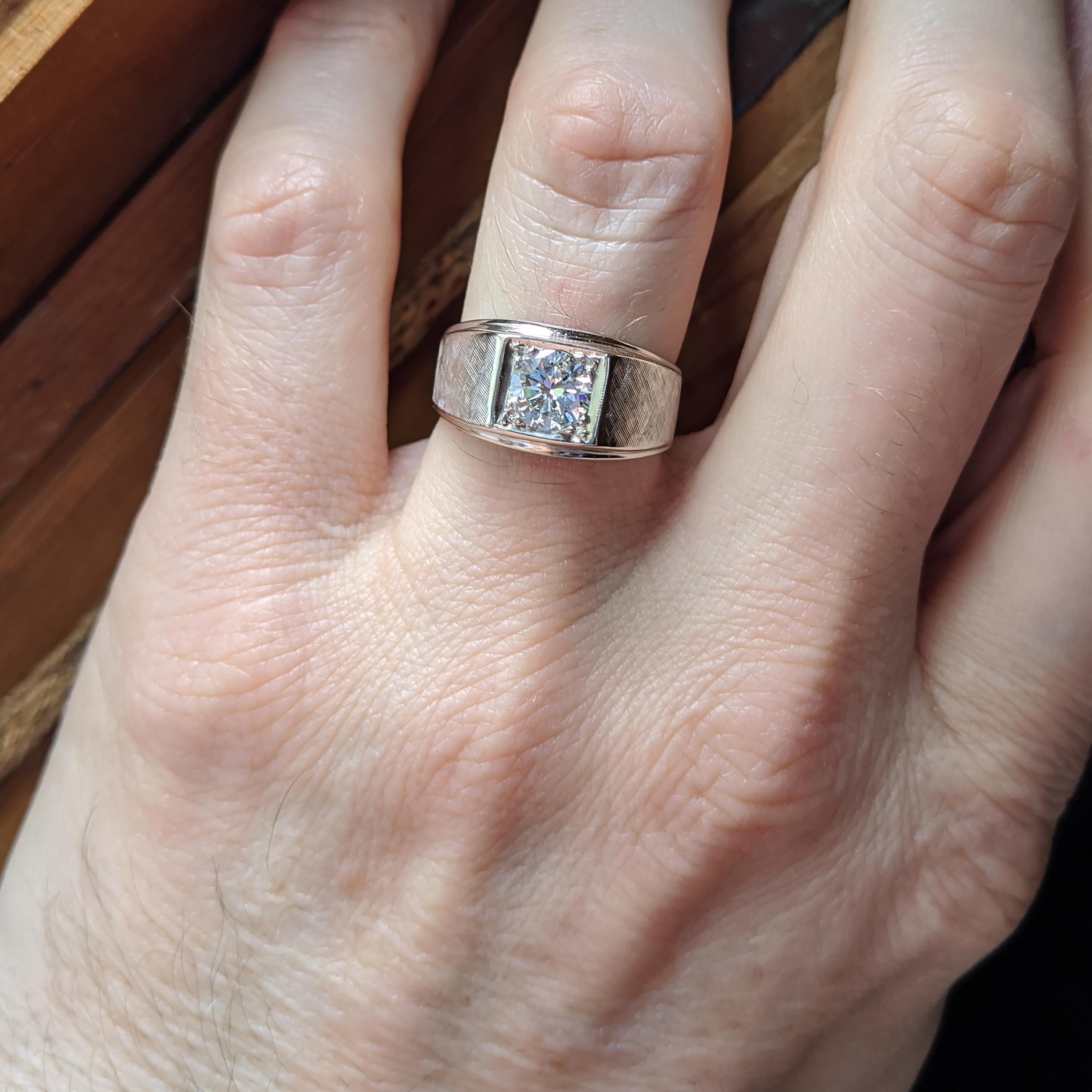 Men's Diamond Ring 1 Carat circa 1950s Sleek and Sophisticated 3