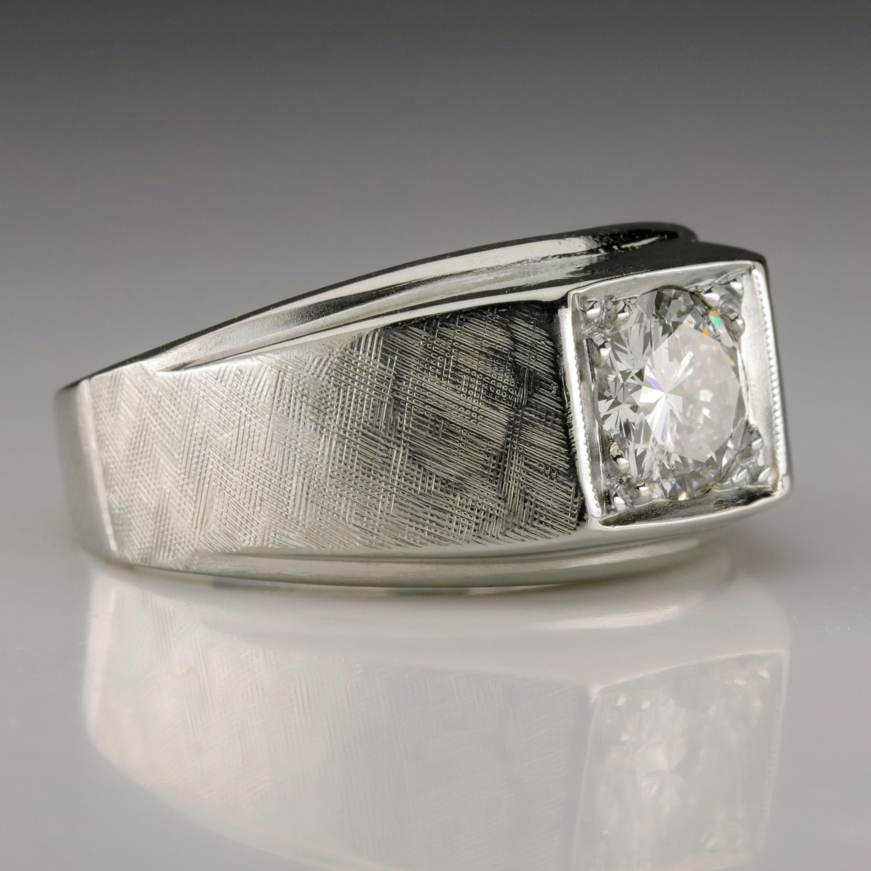 Women's or Men's Men's Diamond Ring 1 Carat circa 1950s Sleek and Sophisticated