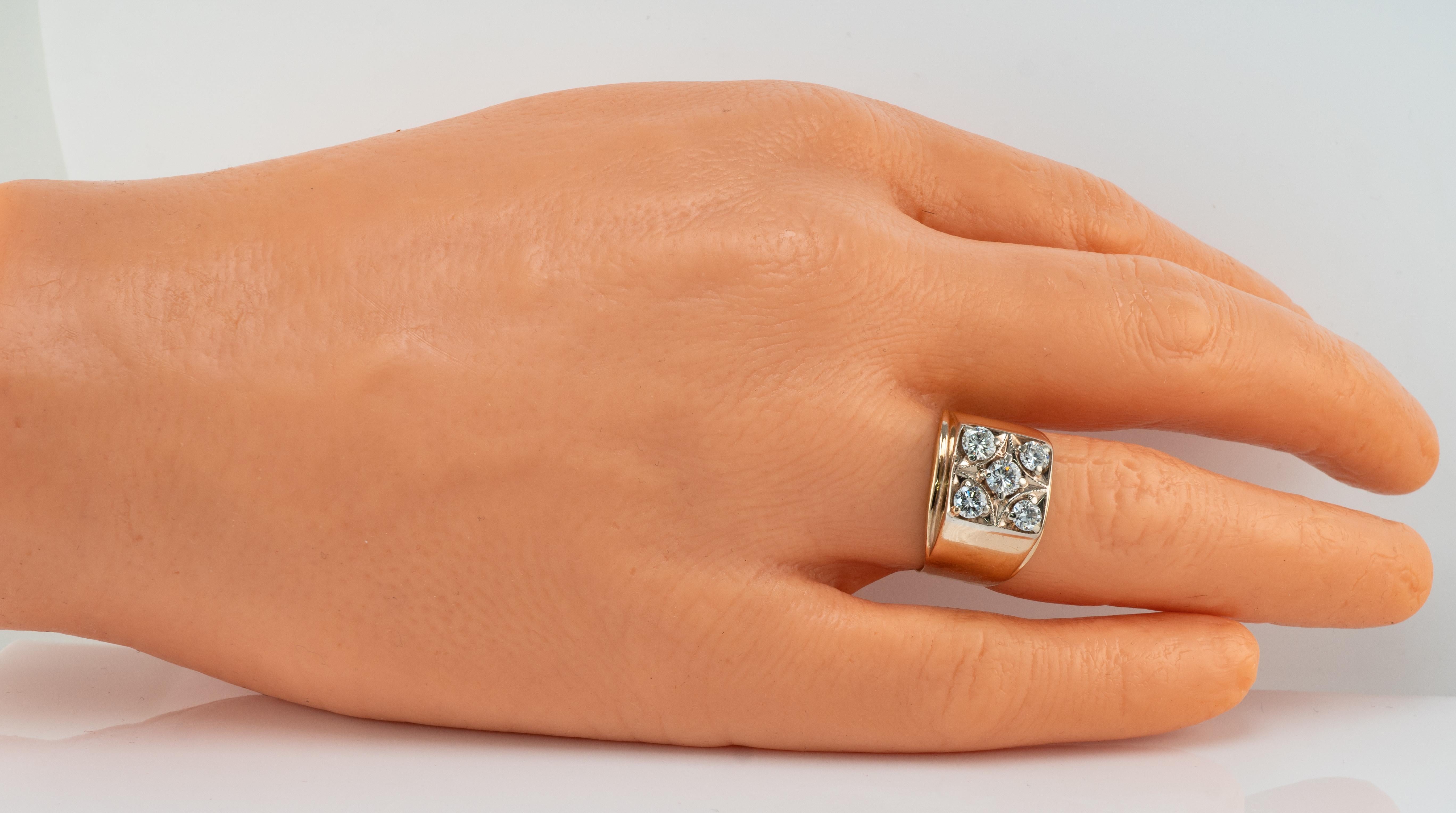 Mens Diamond Ring 14K Gold Band Old 1.38 TDW Vintage Cluster In Good Condition For Sale In East Brunswick, NJ