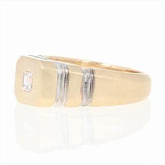 Men's Diamond Ring, 14 Karat Yellow Gold Matte VVS2 Emerald Cut .25 Carat