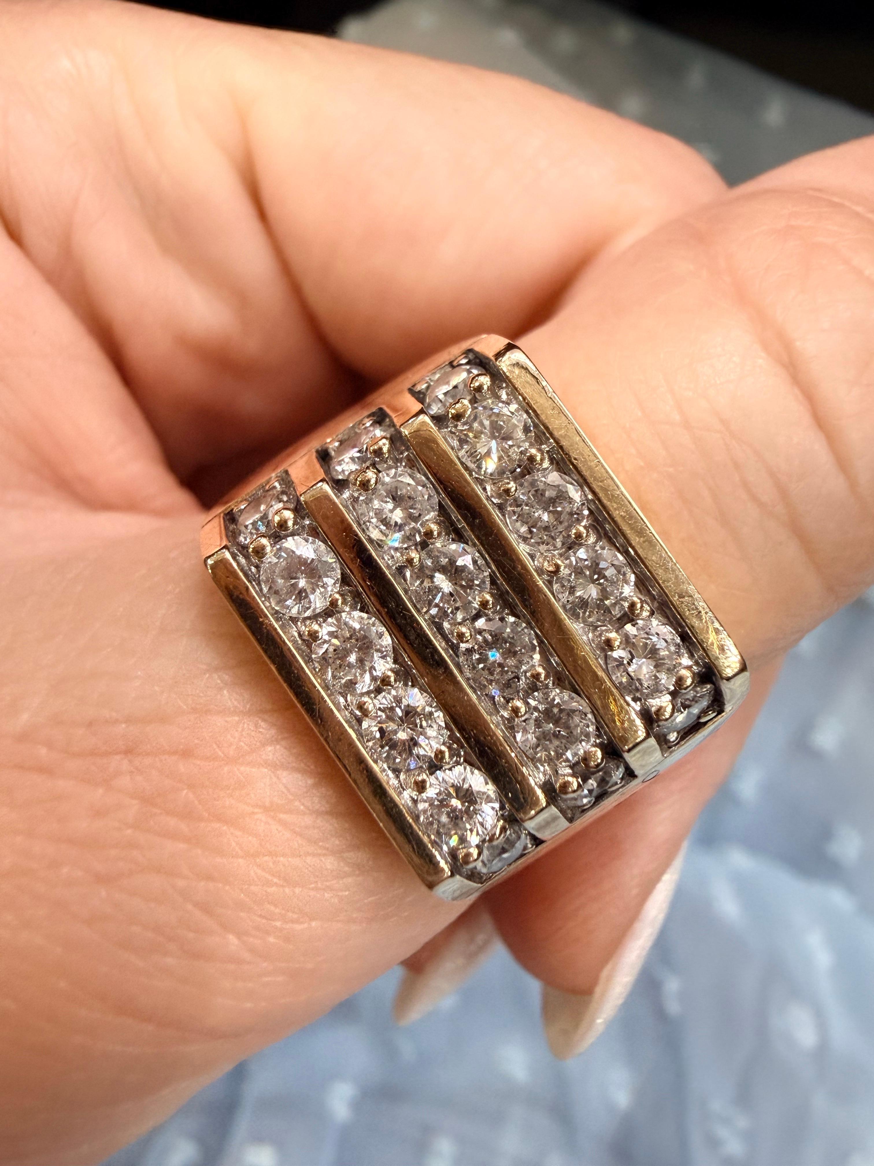 Anello maschile con diamante in oro giallo 14KT misura 9 In condizioni Nuovo in vendita a Boca Raton, FL