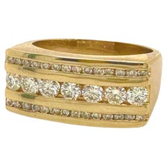Used Mens Diamond Ring TCW 1.1 in 14k Yellow Gold