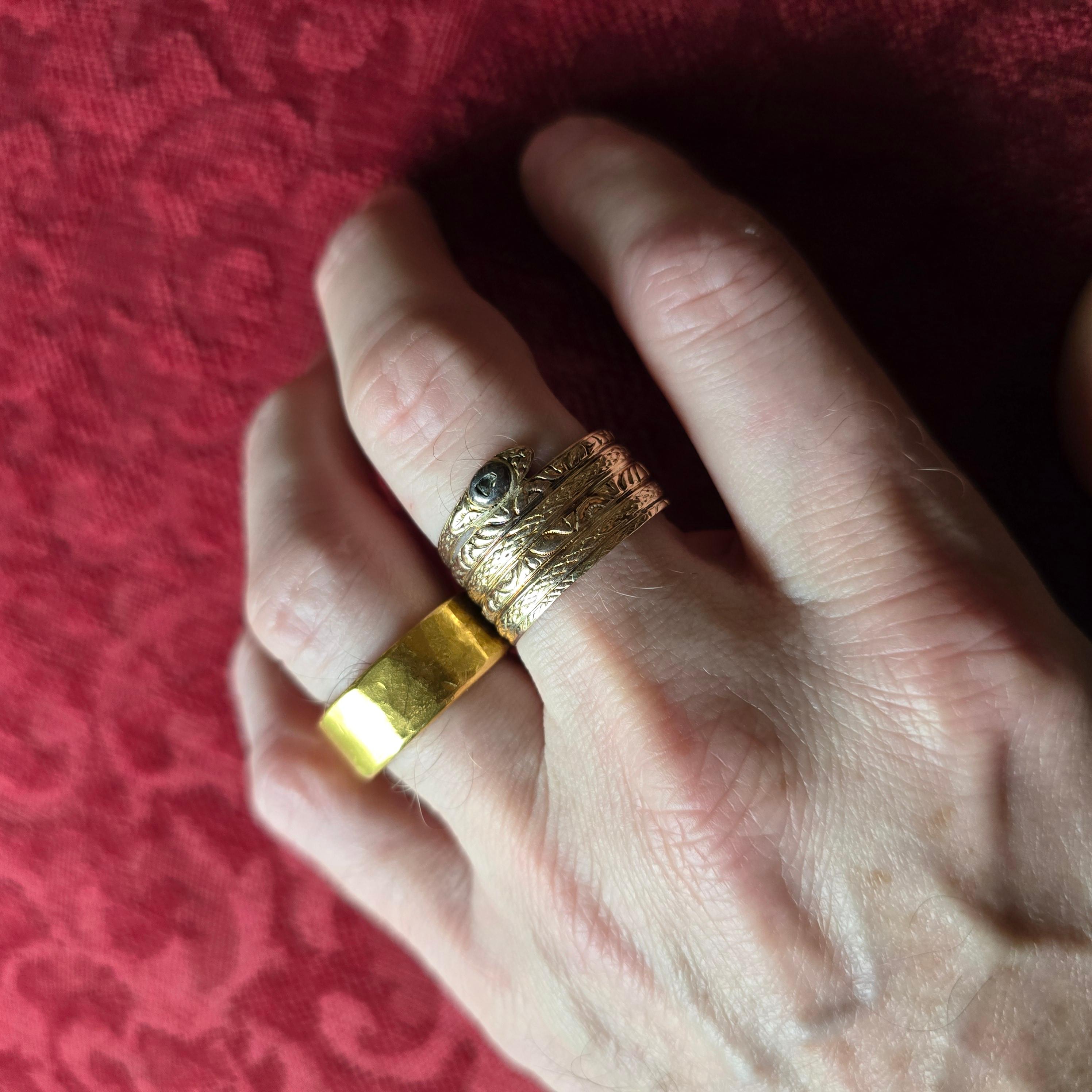 Men's Diamond Snake Ring 18K, Size 13, 100% Original, 1850 (or older) In Excellent Condition In Southbury, CT