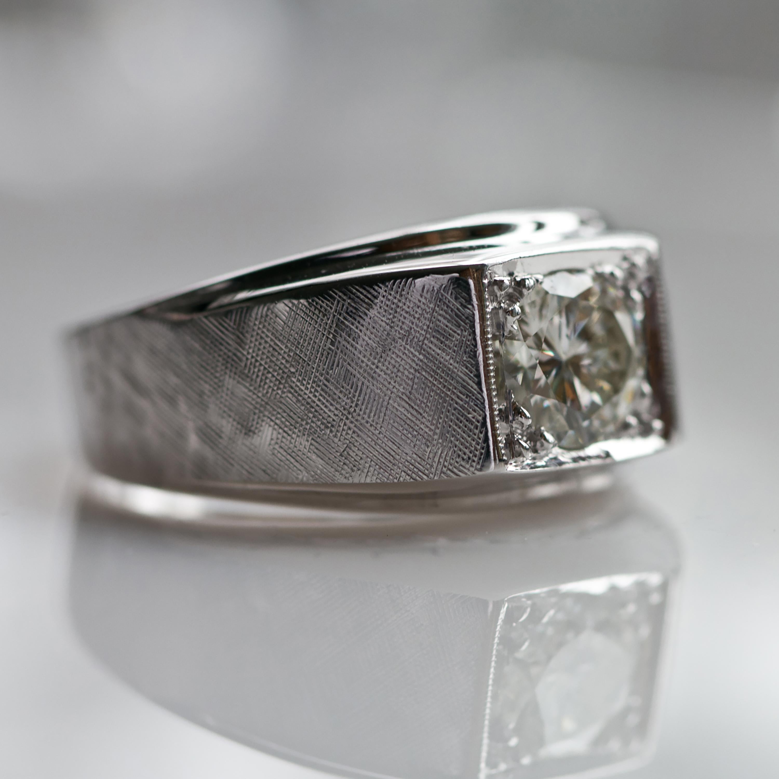Men's Diamond Ring 1 Carat circa 1950s Sleek and Sophisticated 2