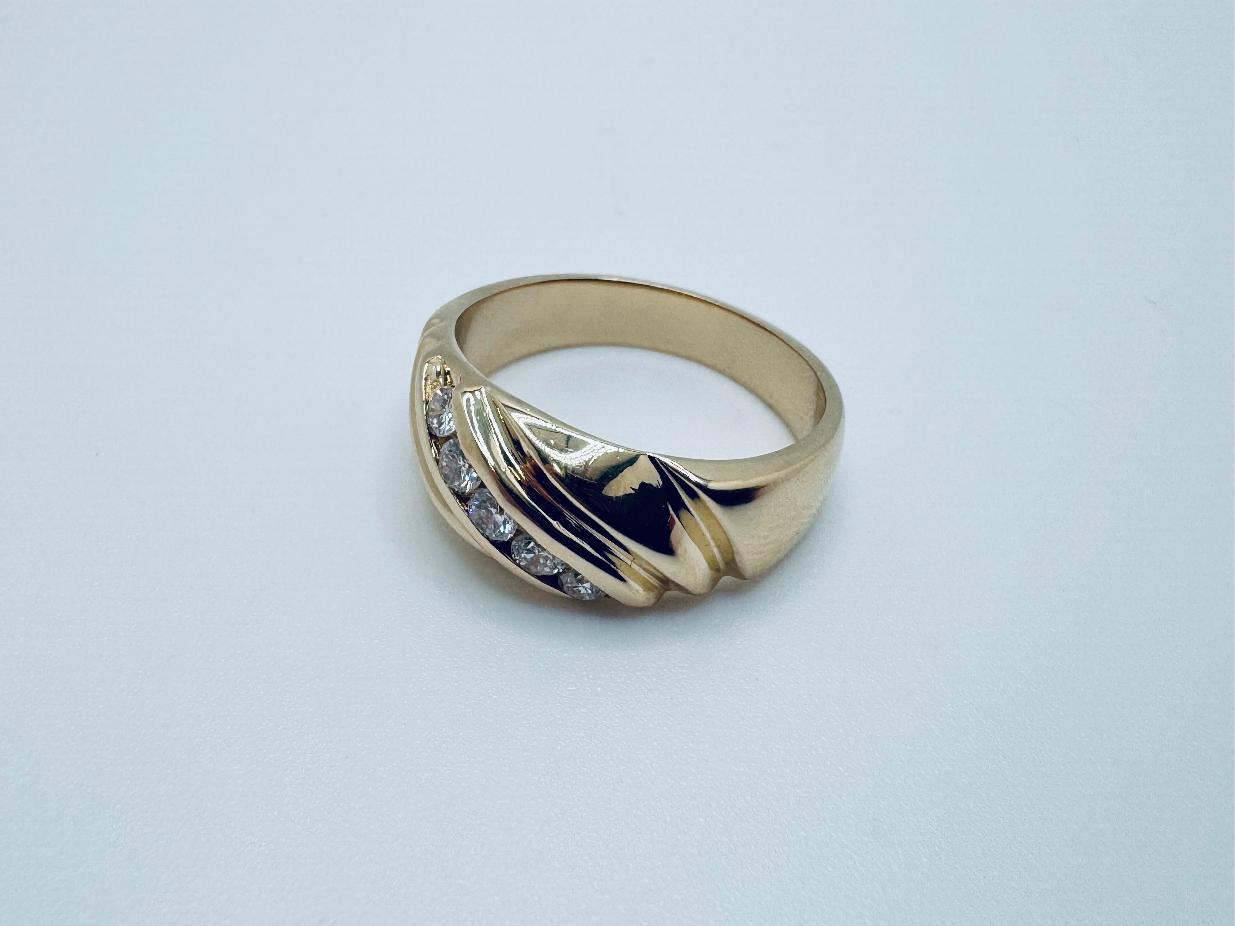 Alliance pour homme en or jaune 18 carats avec diamants Unisexe en vente