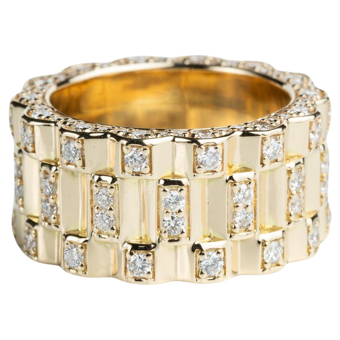 Mens diamond wedding ring in 18k yellow gold, pinky band 