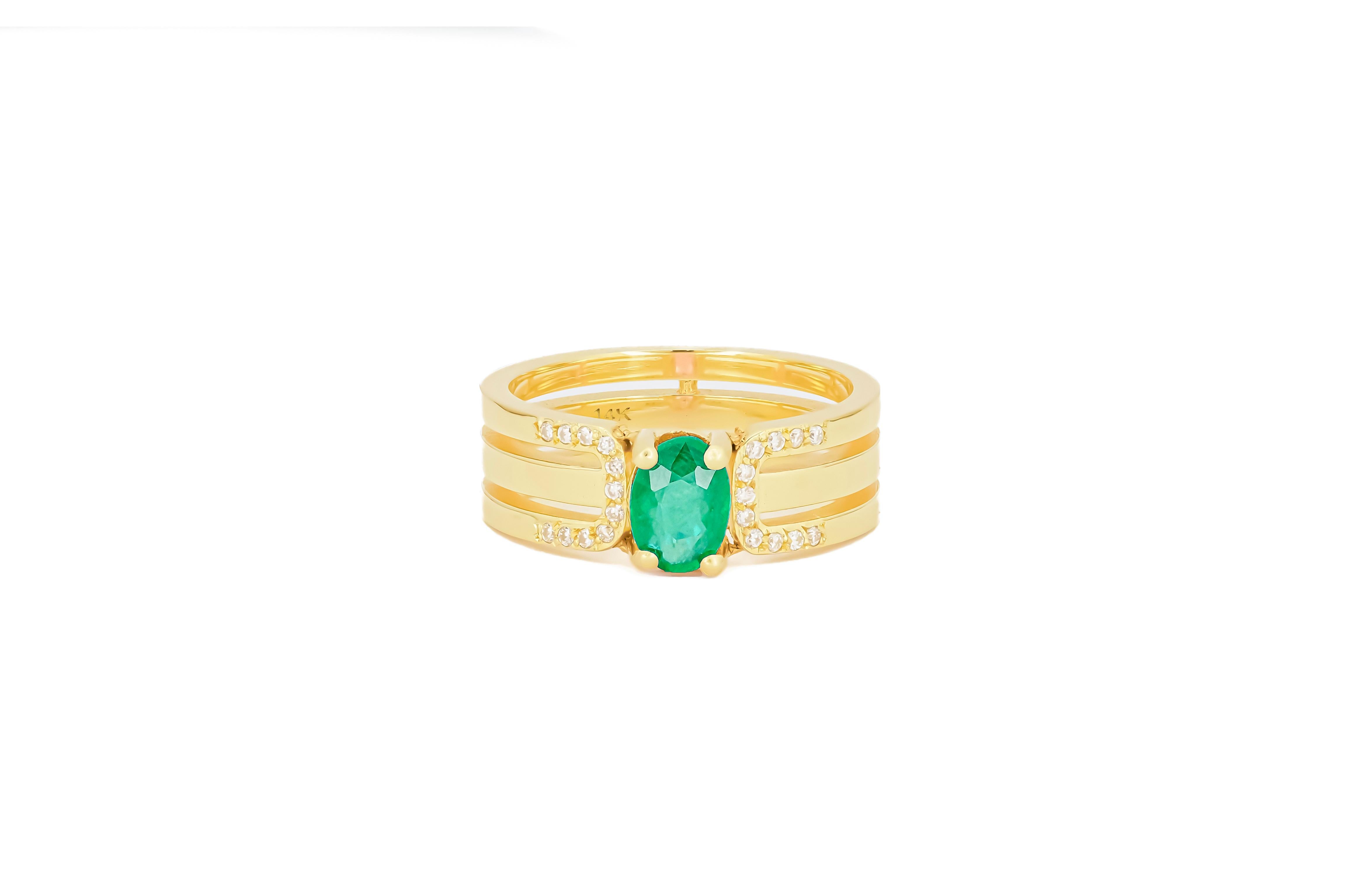 Men's emerald 14k gold ring. 
Oval Emerald gold ring. Men's gold ring. 14k gold emerald ring for men.  May birthstone ring for men. 14 kt solid gold ring with natural emeralds and diamonds - men's emerald ring. May birthstone.

Metal type: 14kt