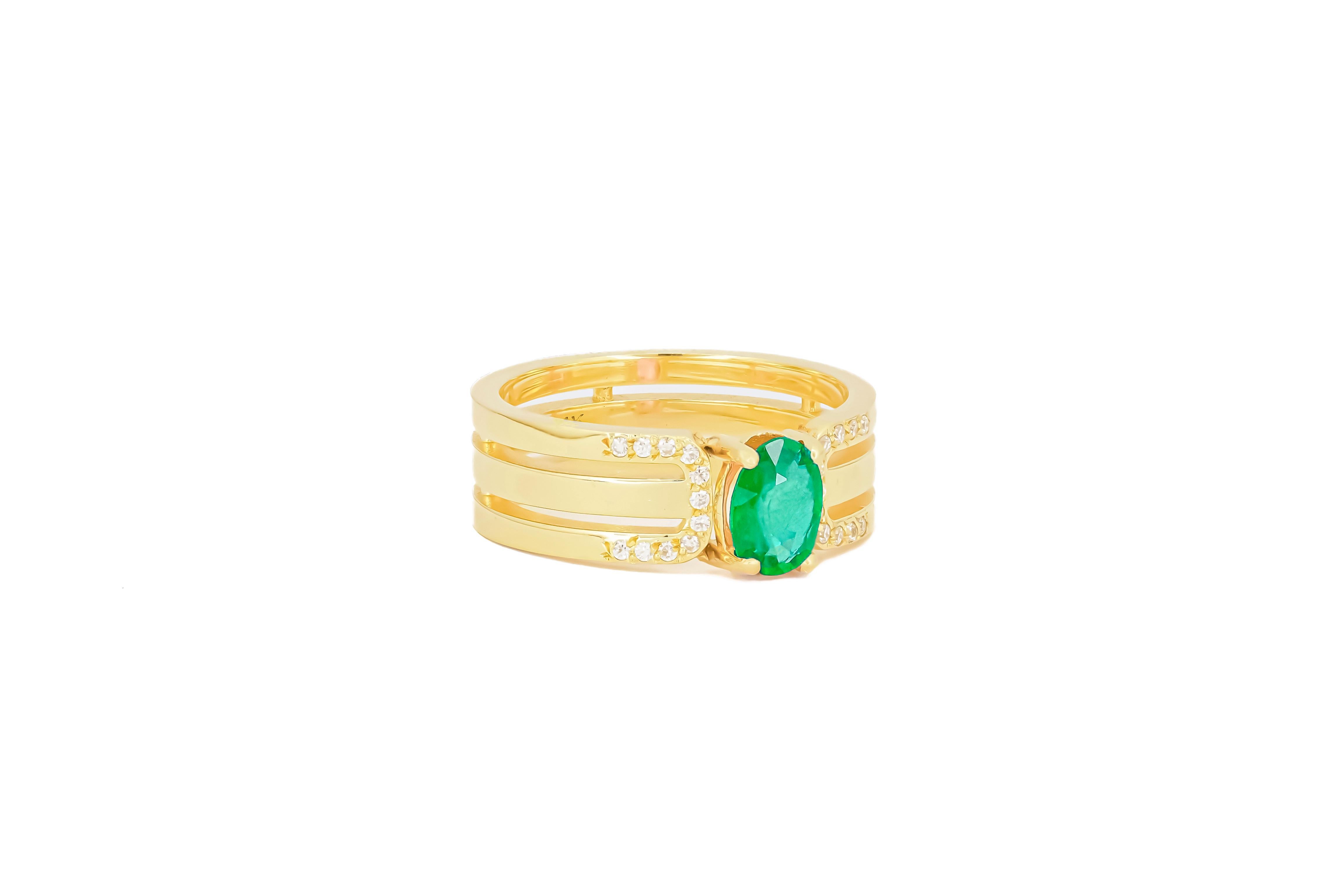 For Sale:  Men's emerald 14k gold ring. 5
