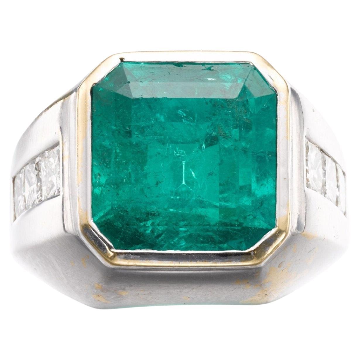 For Sale:  18K Gold 4 CT Natural Emerald and Diamond Antique Art Deco Style Engagement Ring