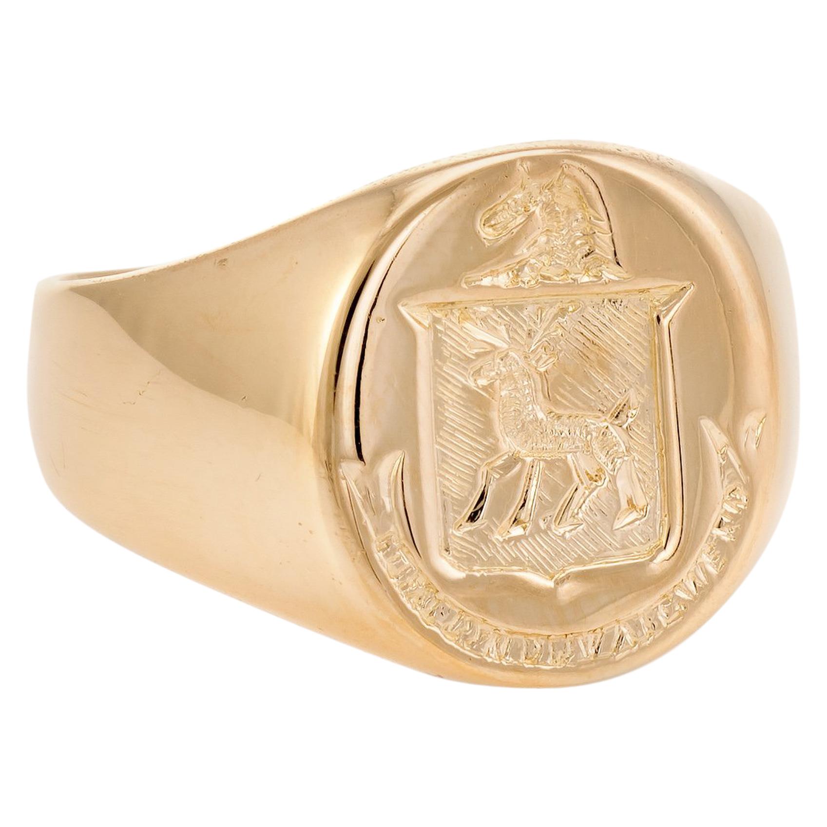 Mens Family Crest Signet Ring Vintage 18k Yellow Gold