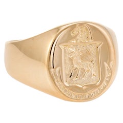 Mens Family Crest Signet Ring Vintage 18k Yellow Gold