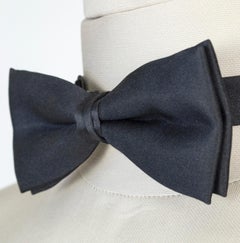 Men's Formal Black Silk Pre-Tied Bow Tie - O/S 1990s