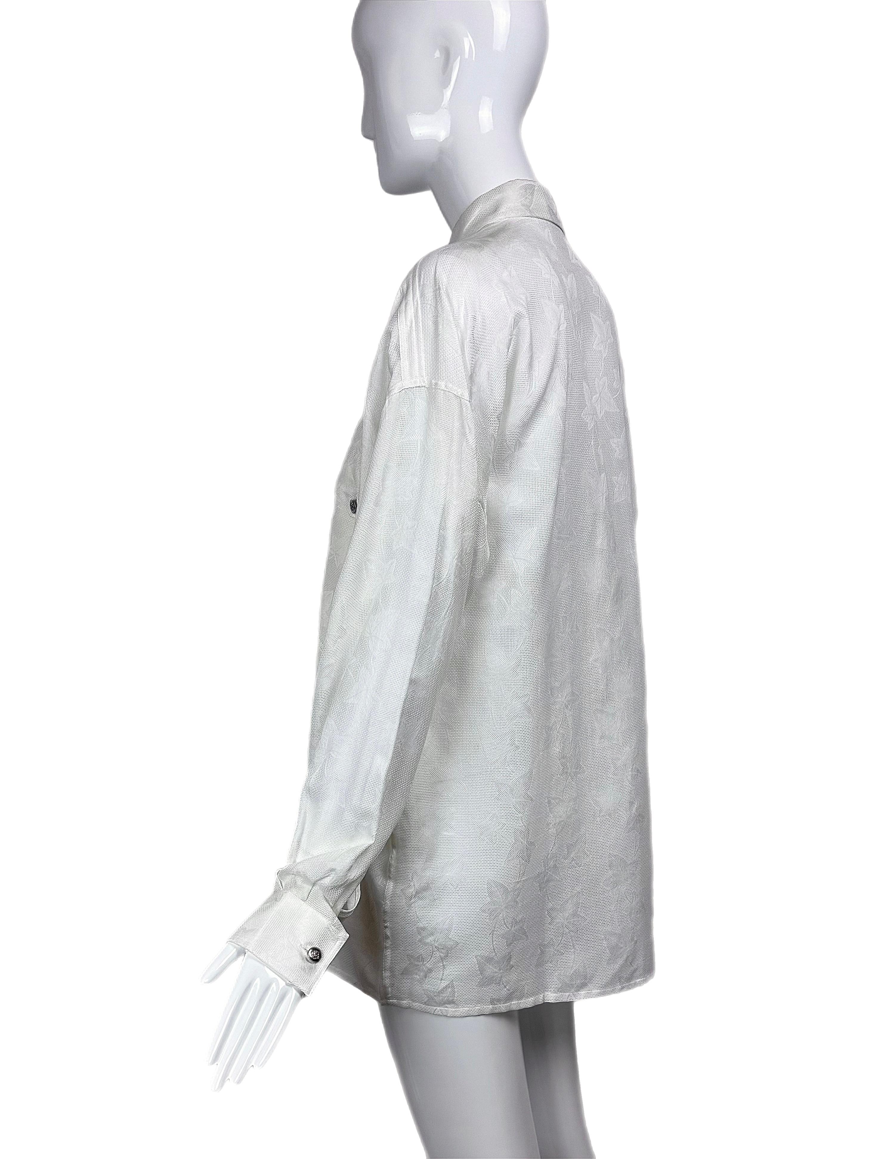 Men's GIANNI VERSACE 1997 vintage off white ivory printed shirt For Sale 2