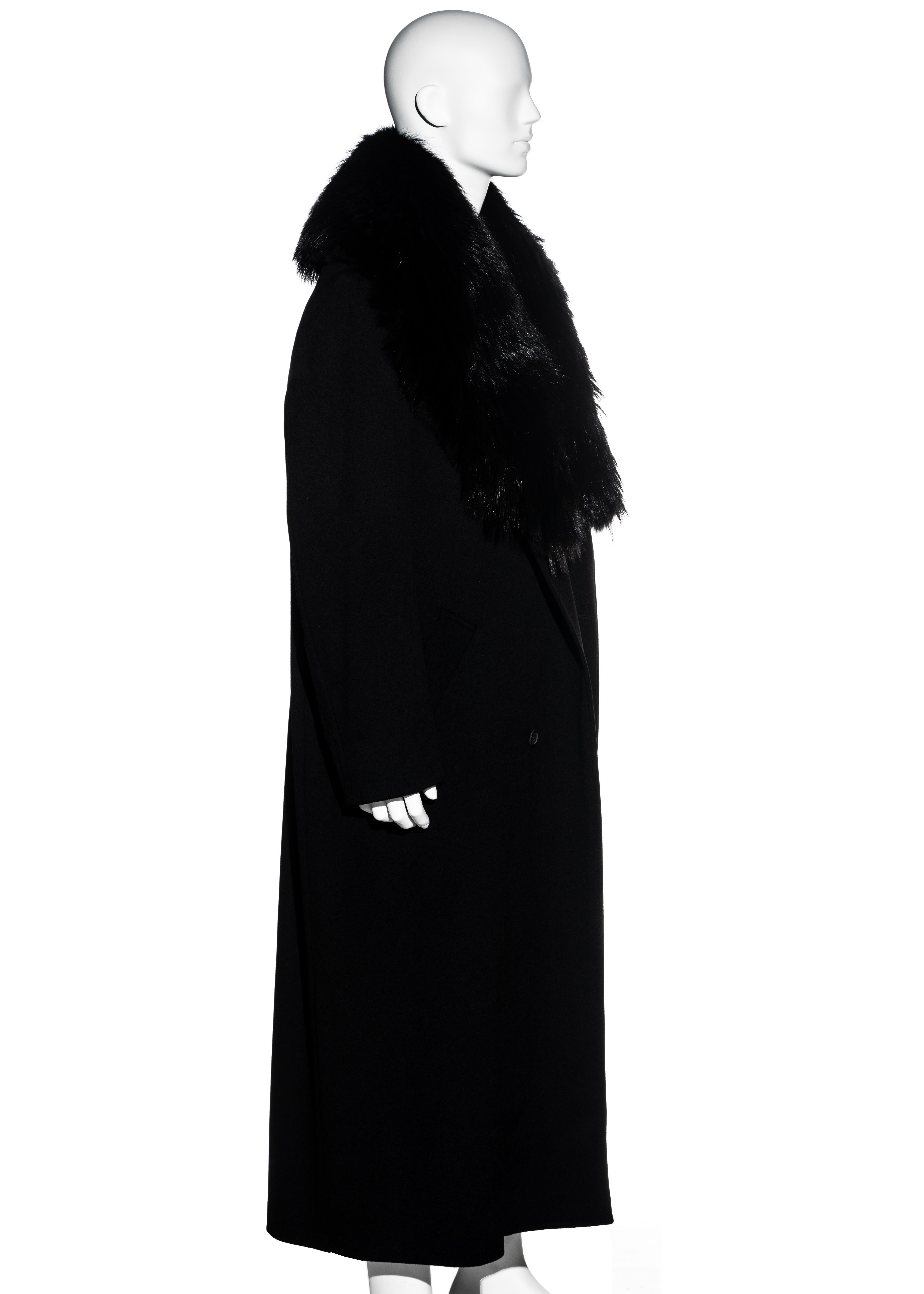 Men's Gianni Versace black cashmere wool oversized coat with fox fur, fw 1999 2
