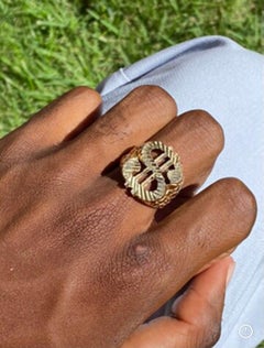 Herren Nugget-Ring aus 14 Karat Gelbgold mit goldenem Dollarschild