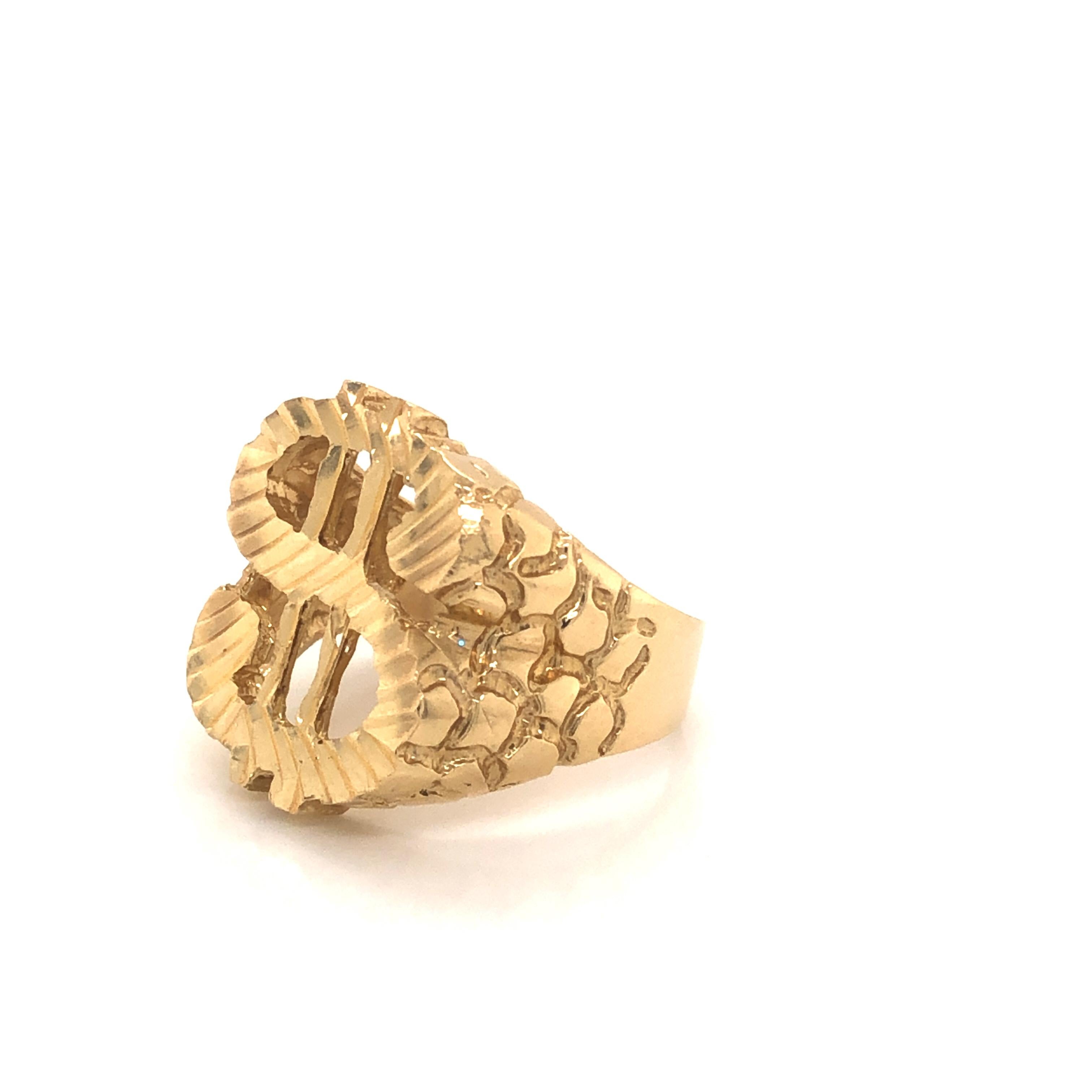 Herren Nugget-Ring aus 14 Karat Gelbgold mit goldenem Dollarschild im Zustand „Neu“ im Angebot in Honolulu, HI