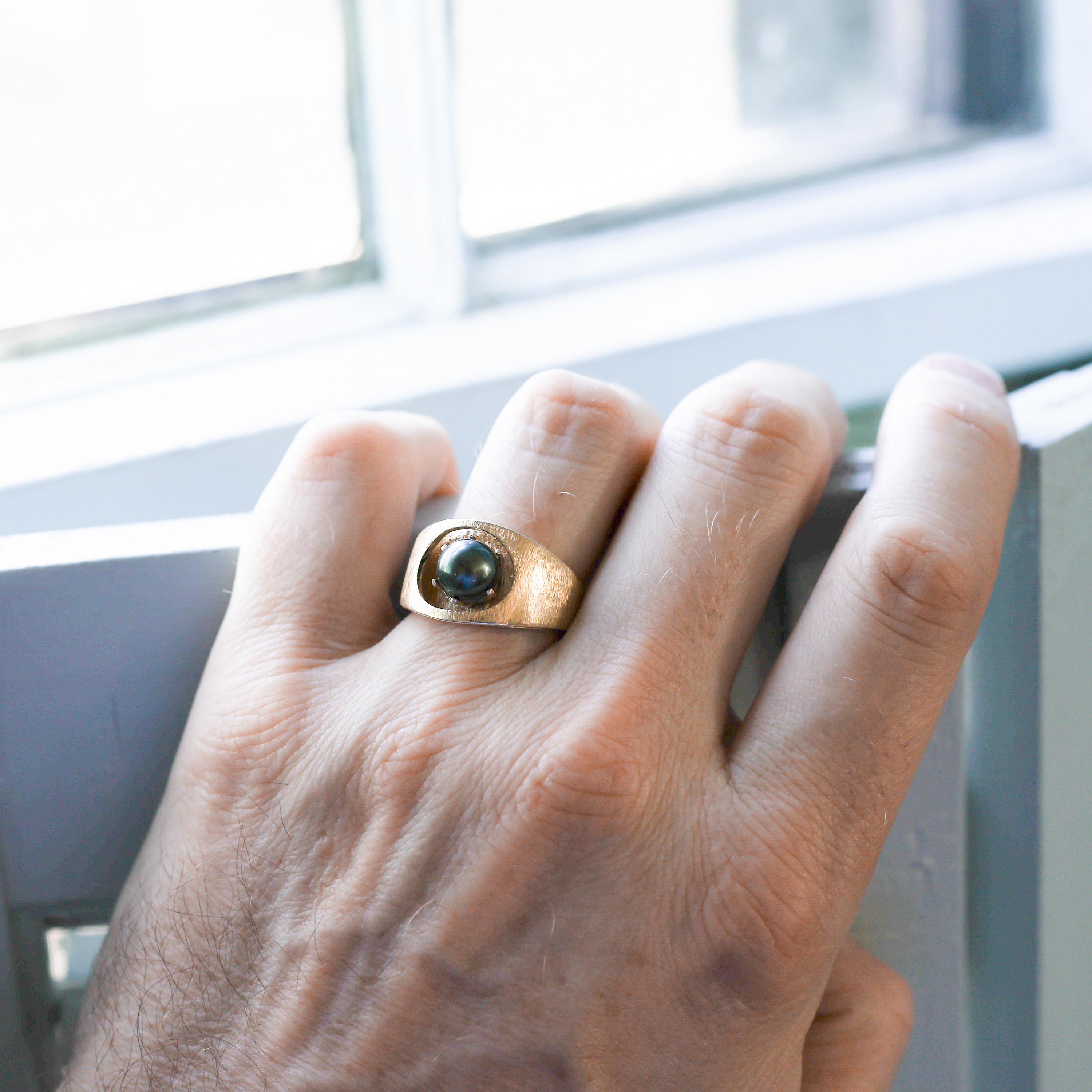 Women's or Men's Men's Gold Ring with Tahitian Pearl, circa 1970s